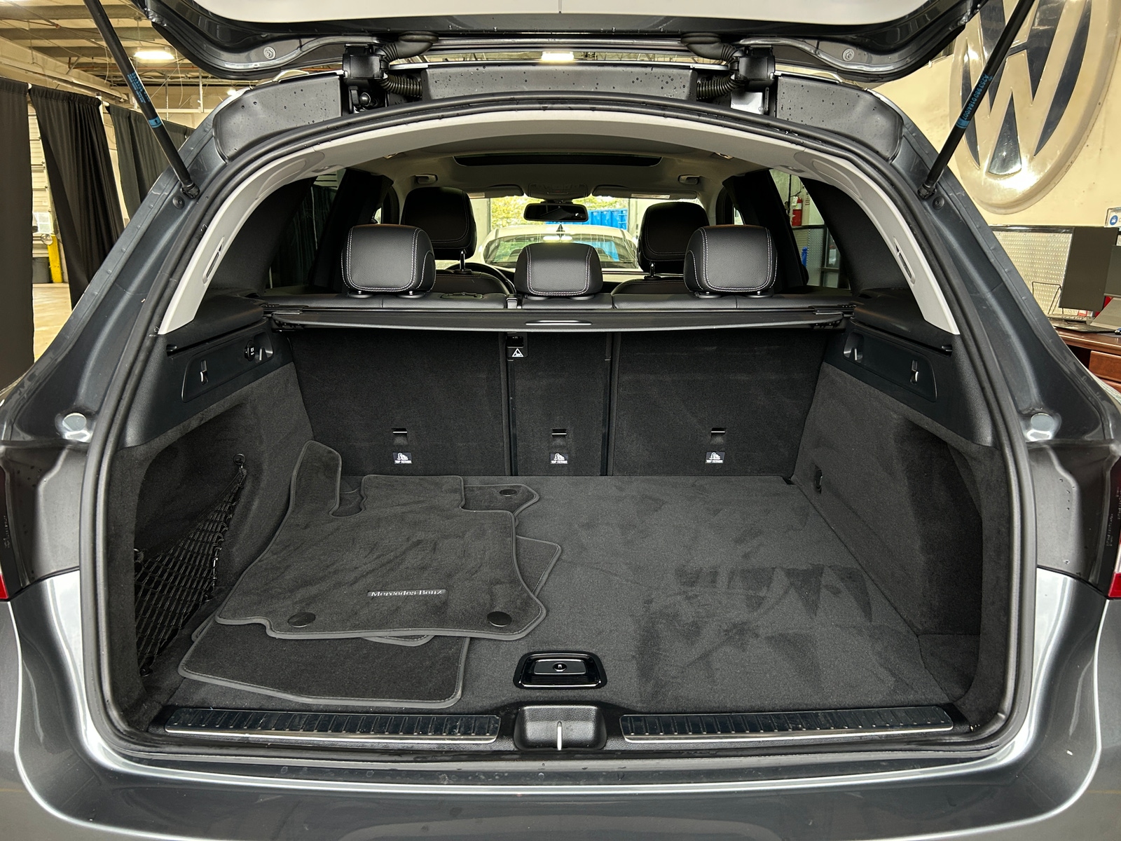 Thumbnail: 2016 Mercedes-Benz GLC - 6