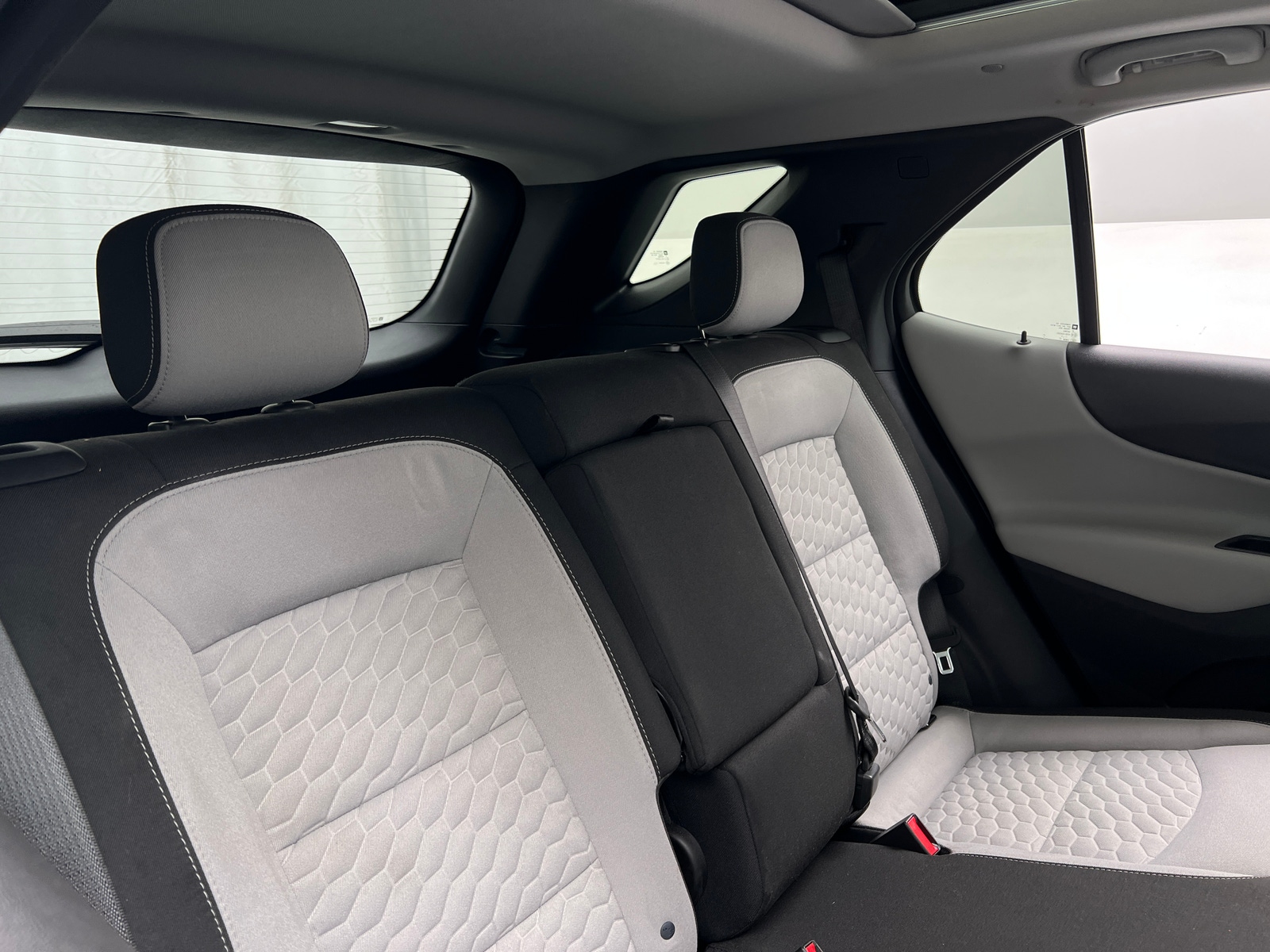 Thumbnail: 2018 Chevrolet Equinox - 6