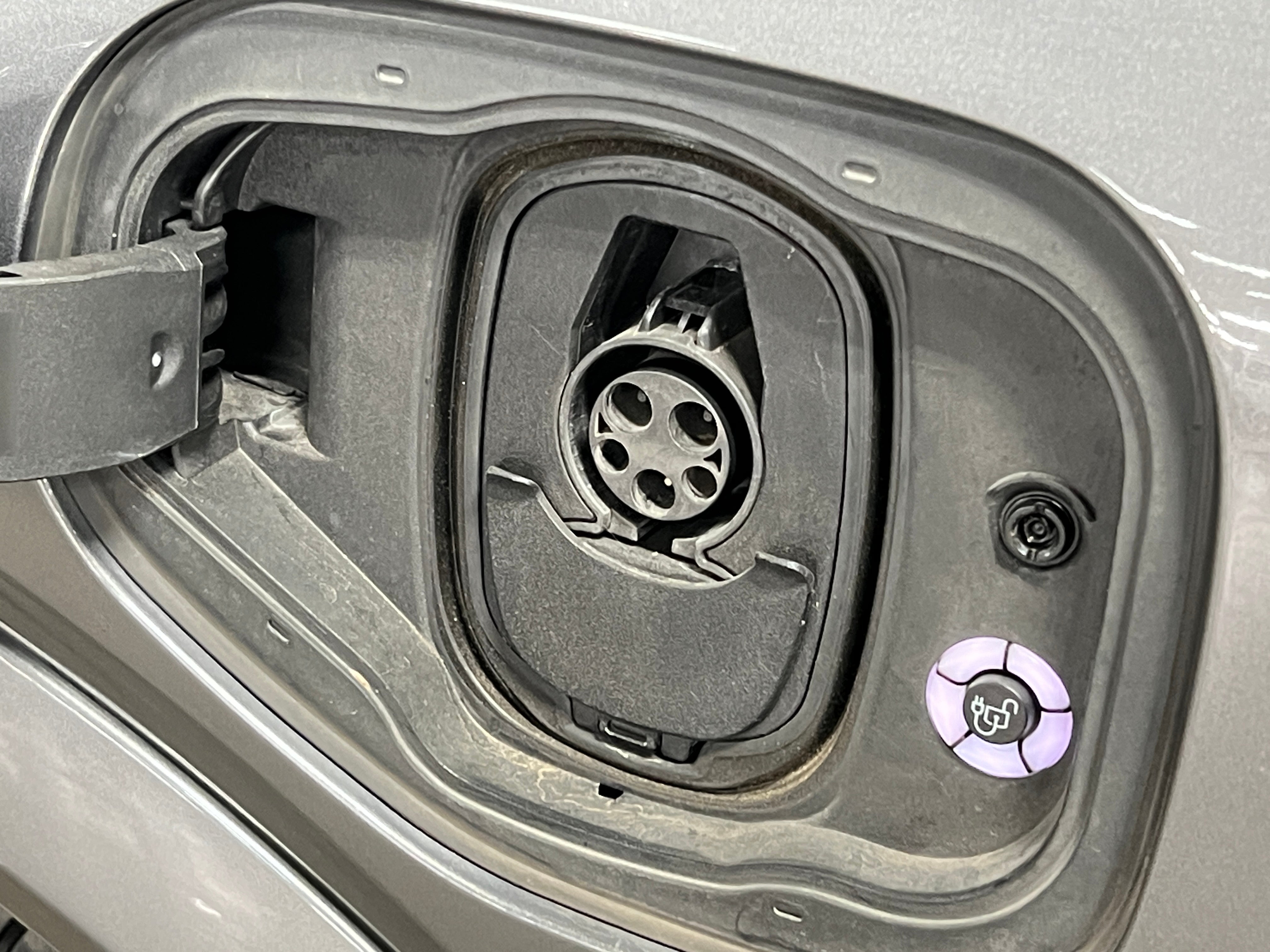 Used 2021 Ford Mustang Mach-E Premium AWD with VIN 3FMTK3SU1MMA07692 for sale in Oak Creek, WI