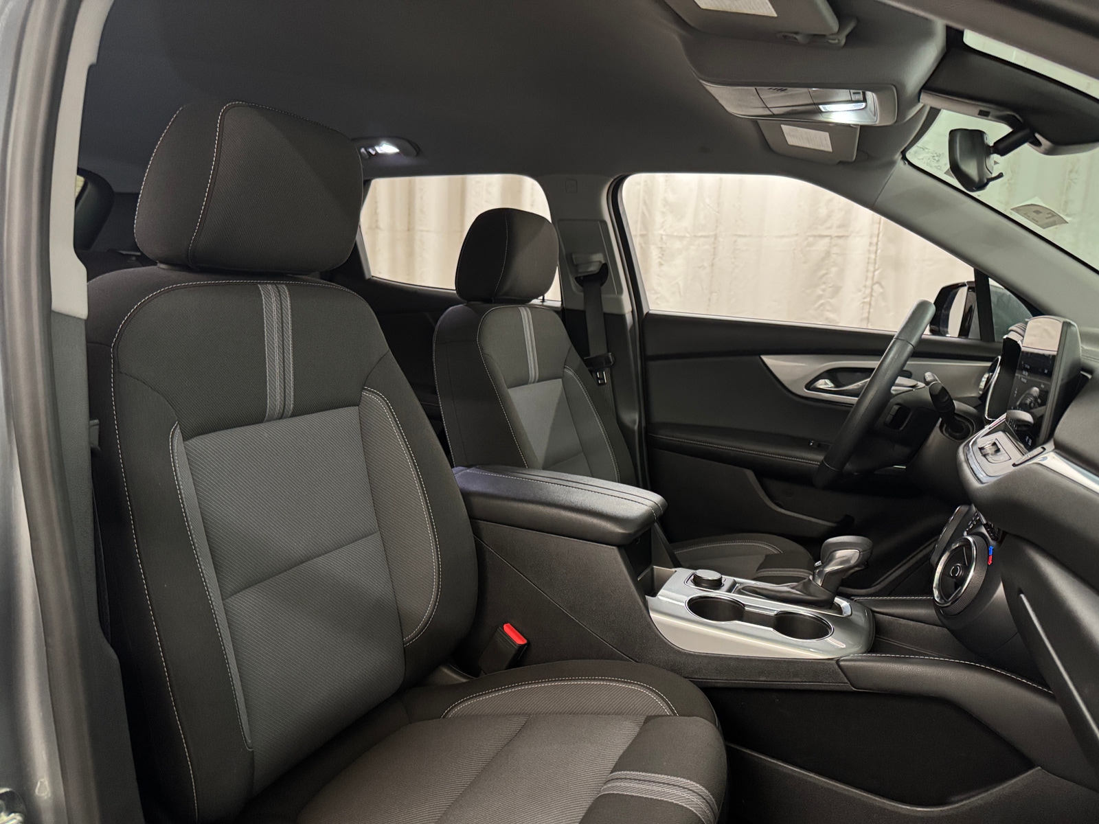 Thumbnail: 2025 Chevrolet Blazer - 2