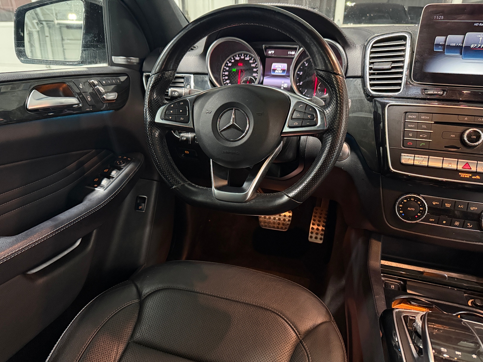 Thumbnail: 2018 Mercedes-Benz GLE - 4