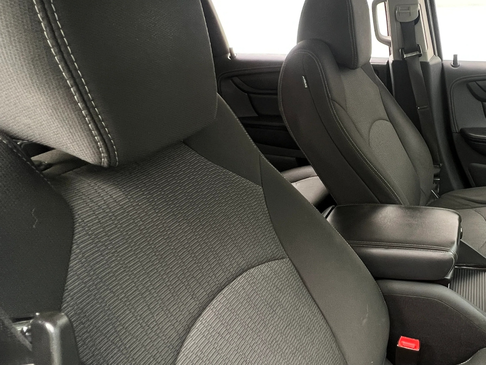 Thumbnail: 2017 Chevrolet Traverse - 2