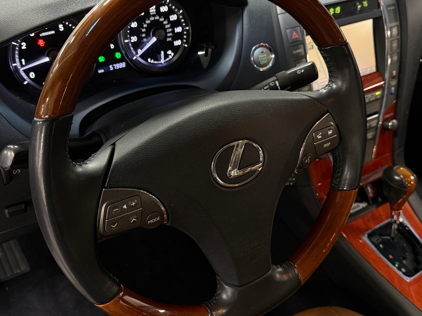 Thumbnail: 2012 Lexus ES - 4