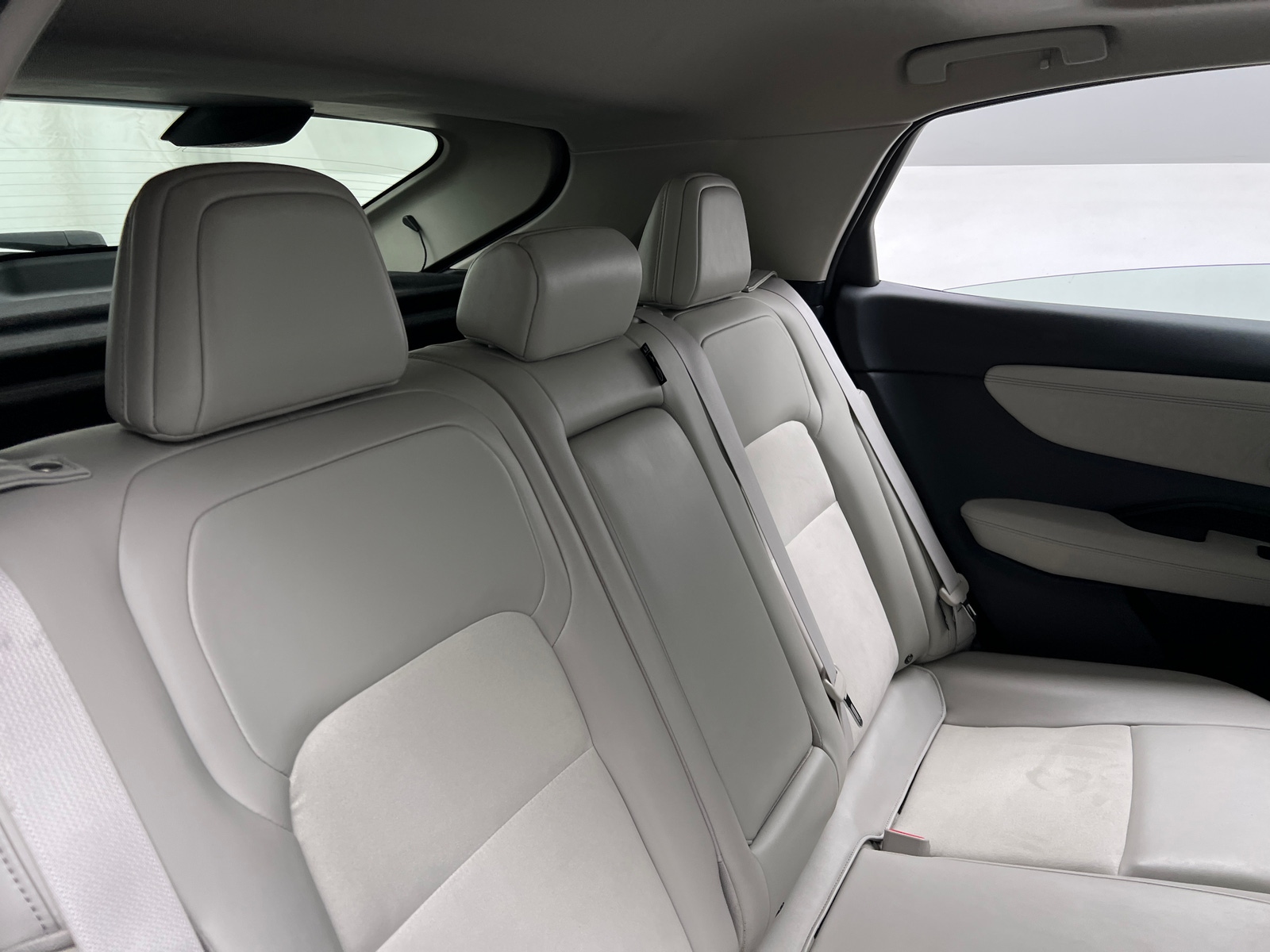 Thumbnail: 2023 Nissan Ariya - 5