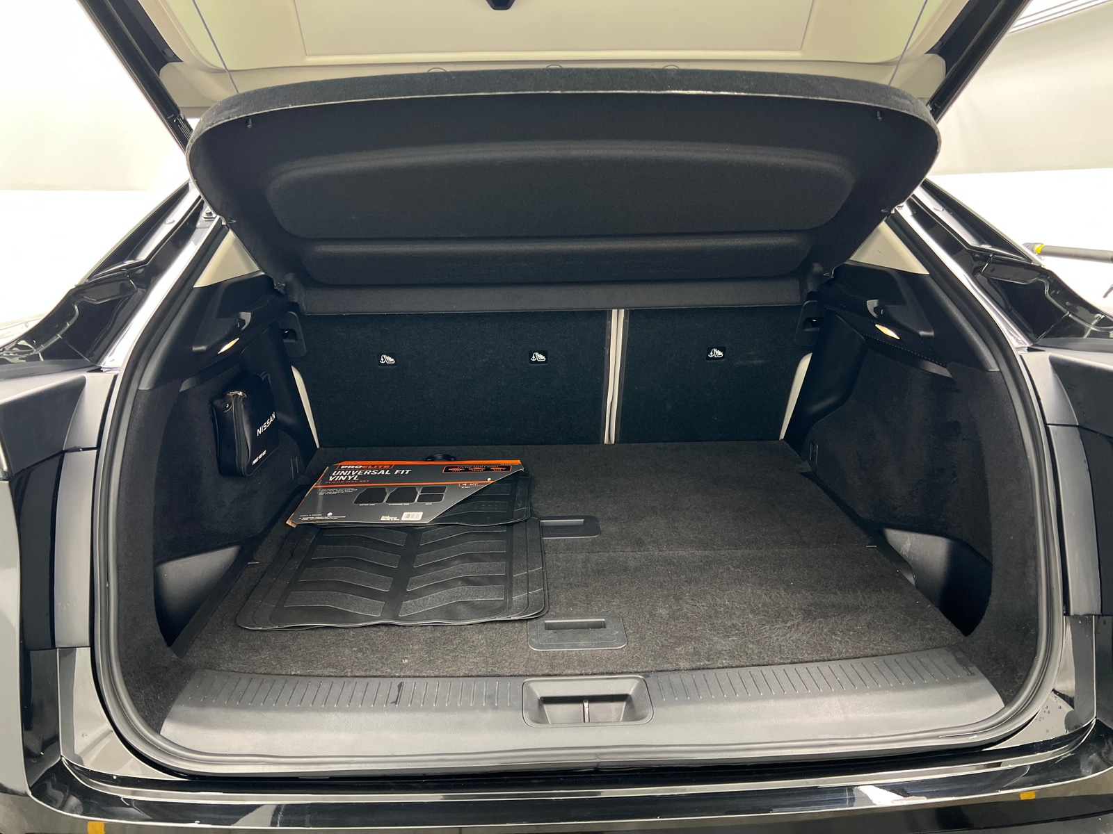 Thumbnail: 2023 Nissan Ariya - 6