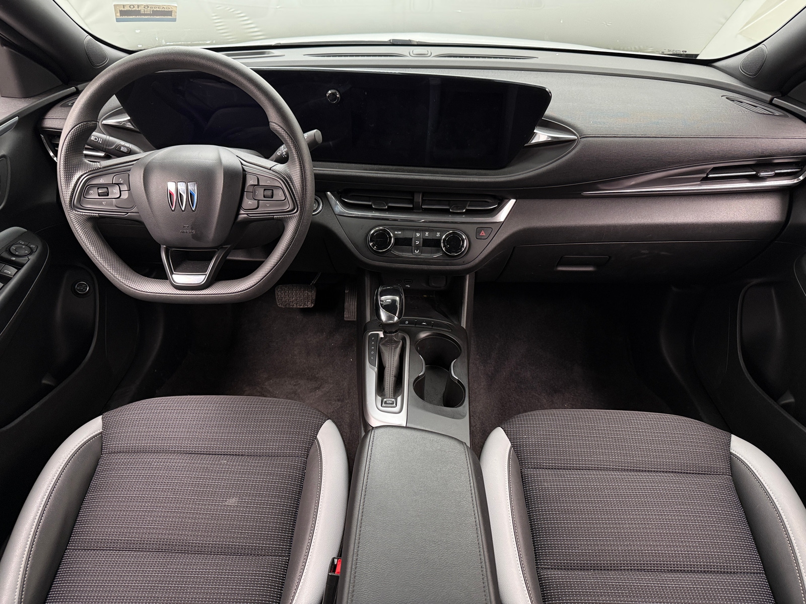 Thumbnail: 2024 Buick Envista - 3