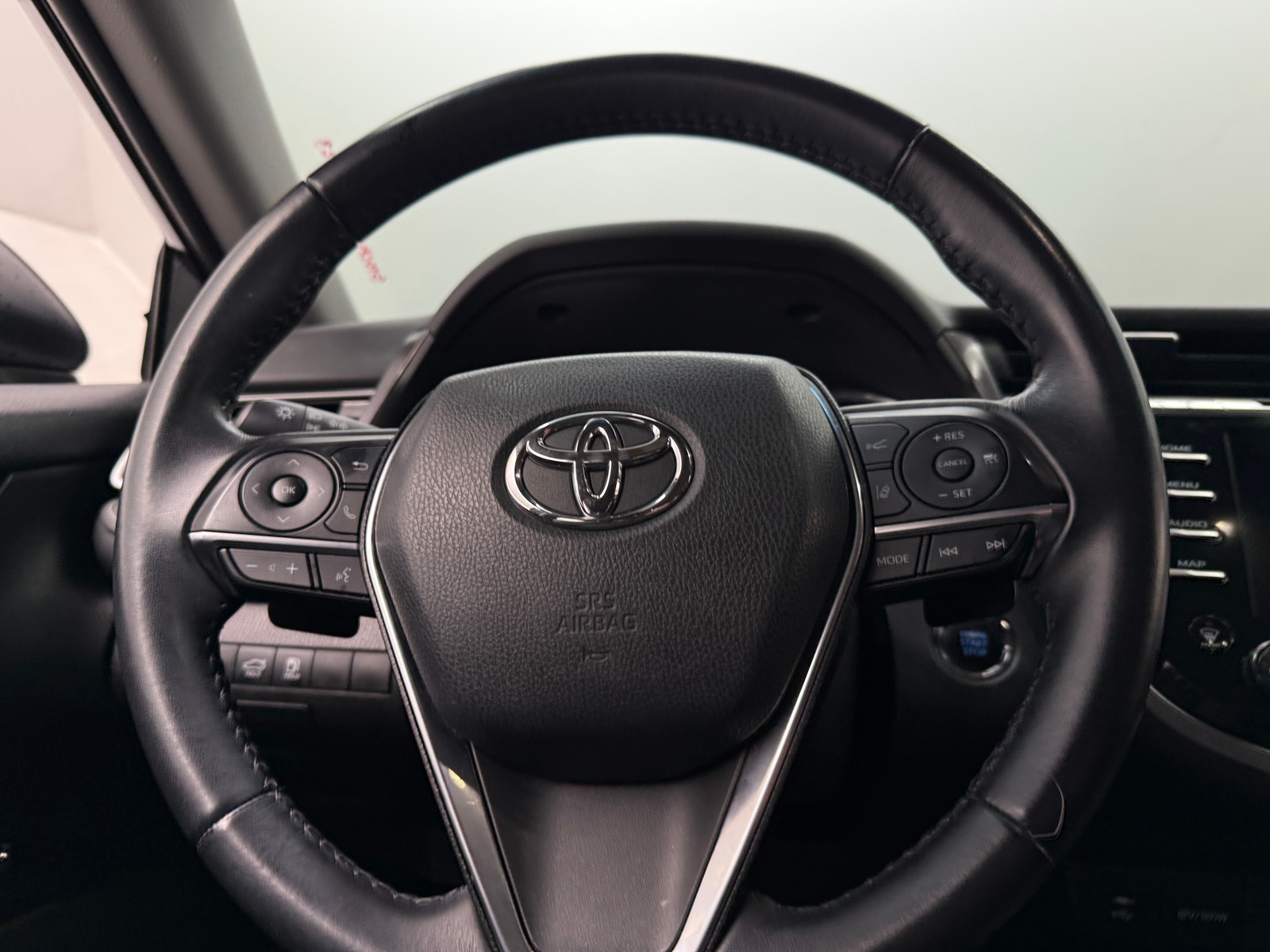 Thumbnail: 2019 Toyota Camry - 4