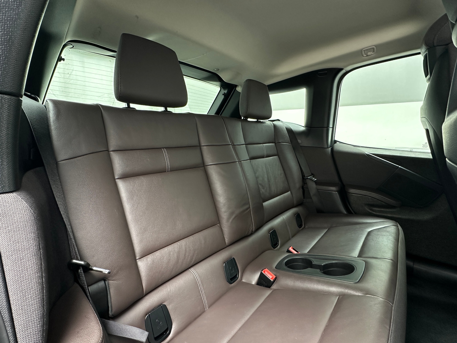 Thumbnail: 2017 BMW i3 - 6