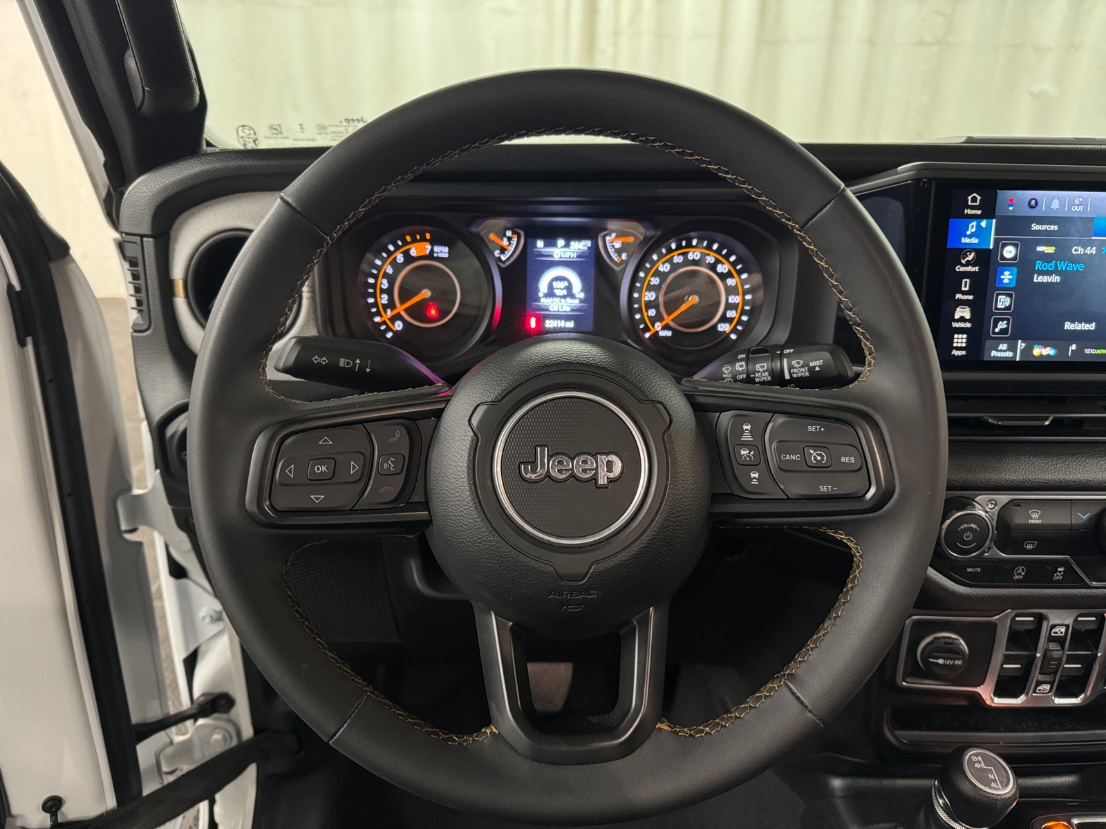 Thumbnail: 2025 Jeep Wrangler - 5