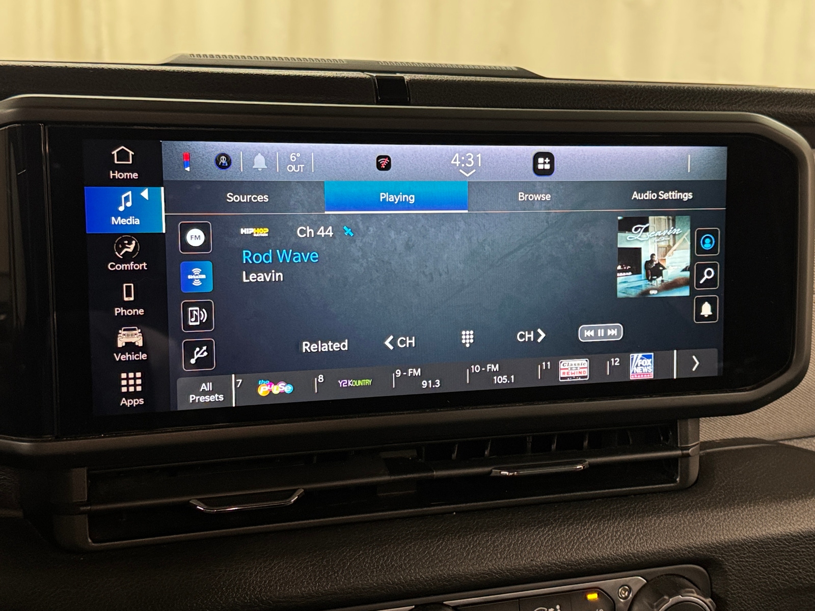 Thumbnail: 2025 Jeep Wrangler - 4