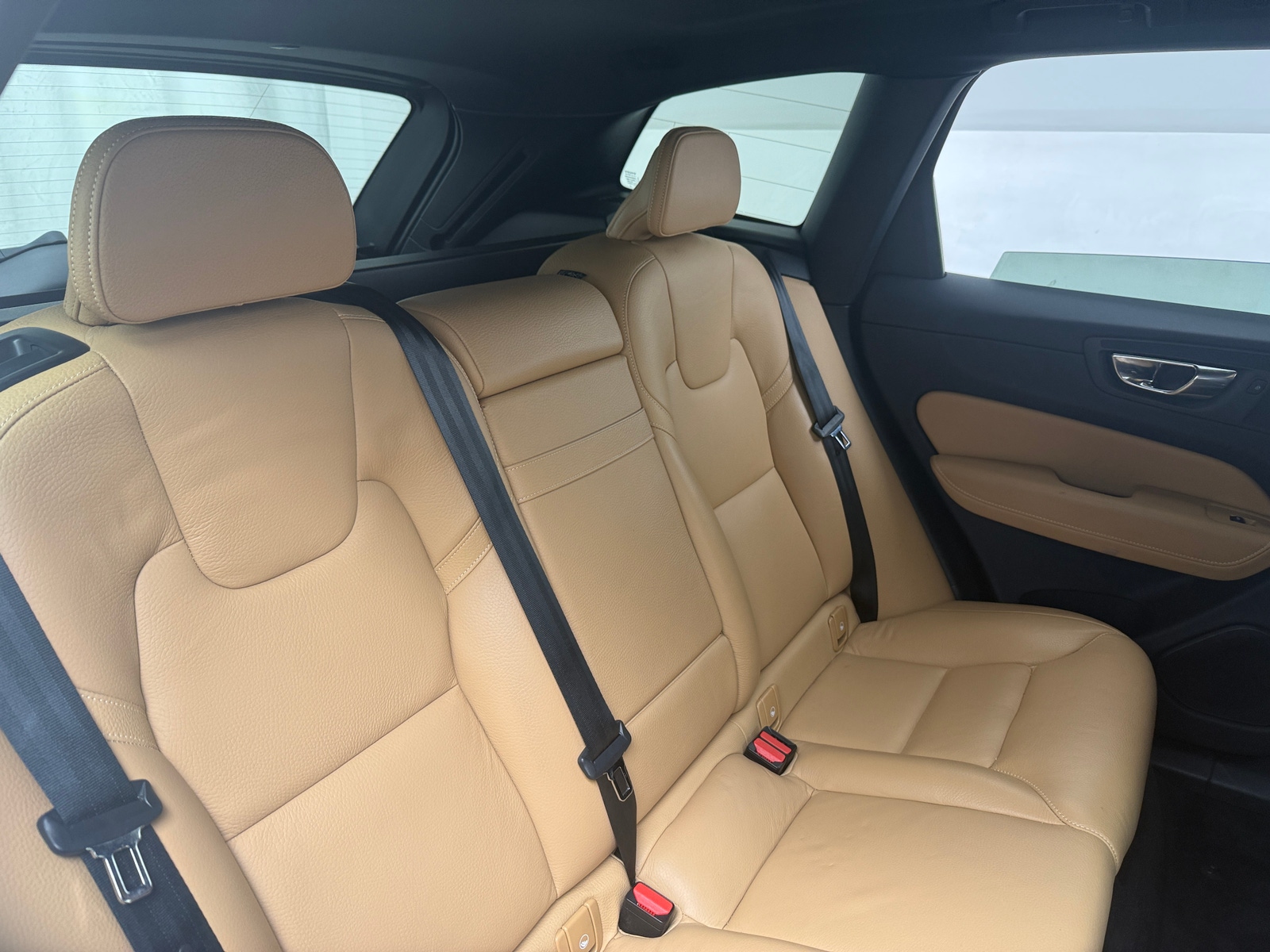 Thumbnail: 2020 Volvo XC60 - 5