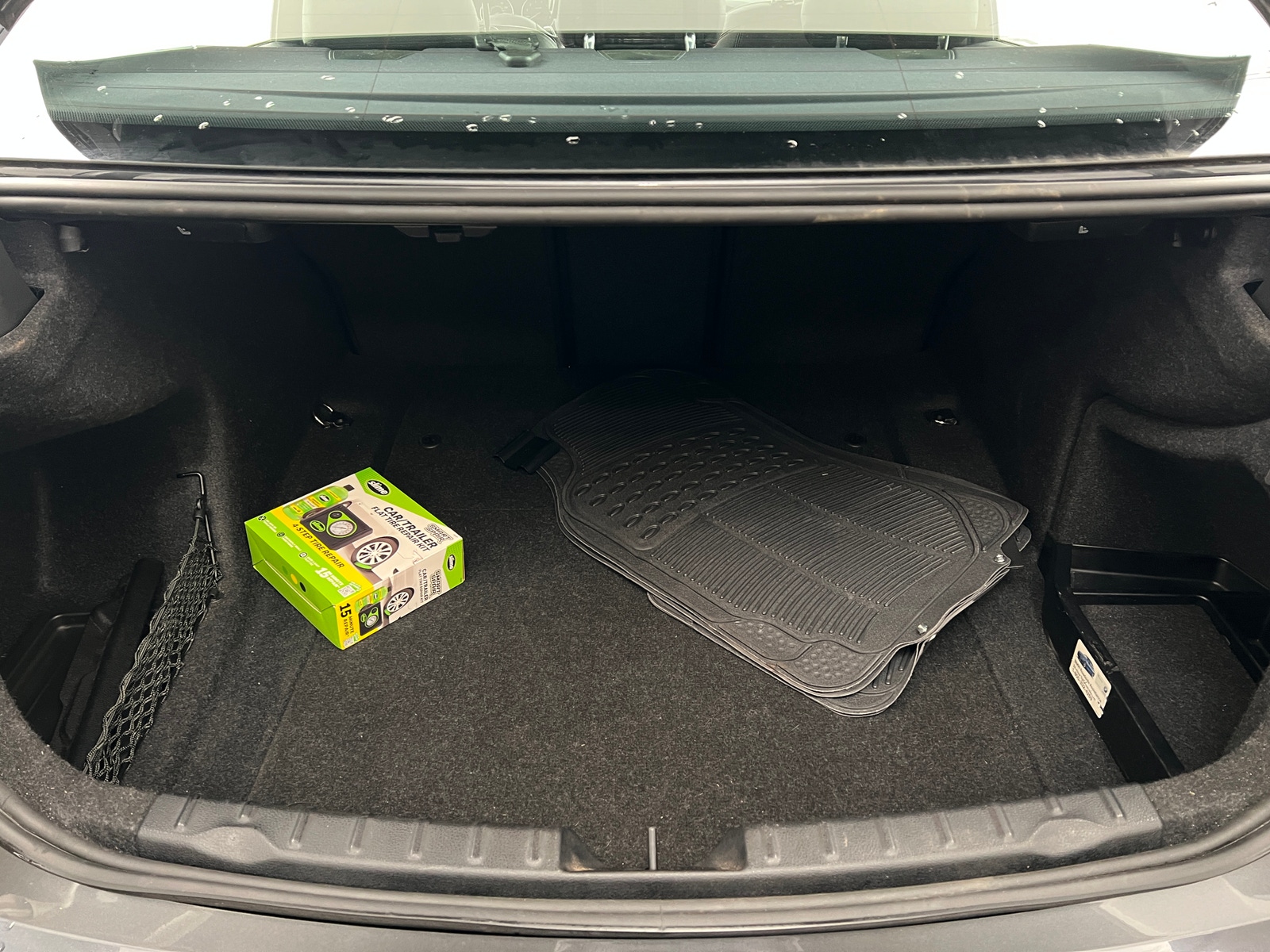 Thumbnail: 2017 BMW 3 Series - 6