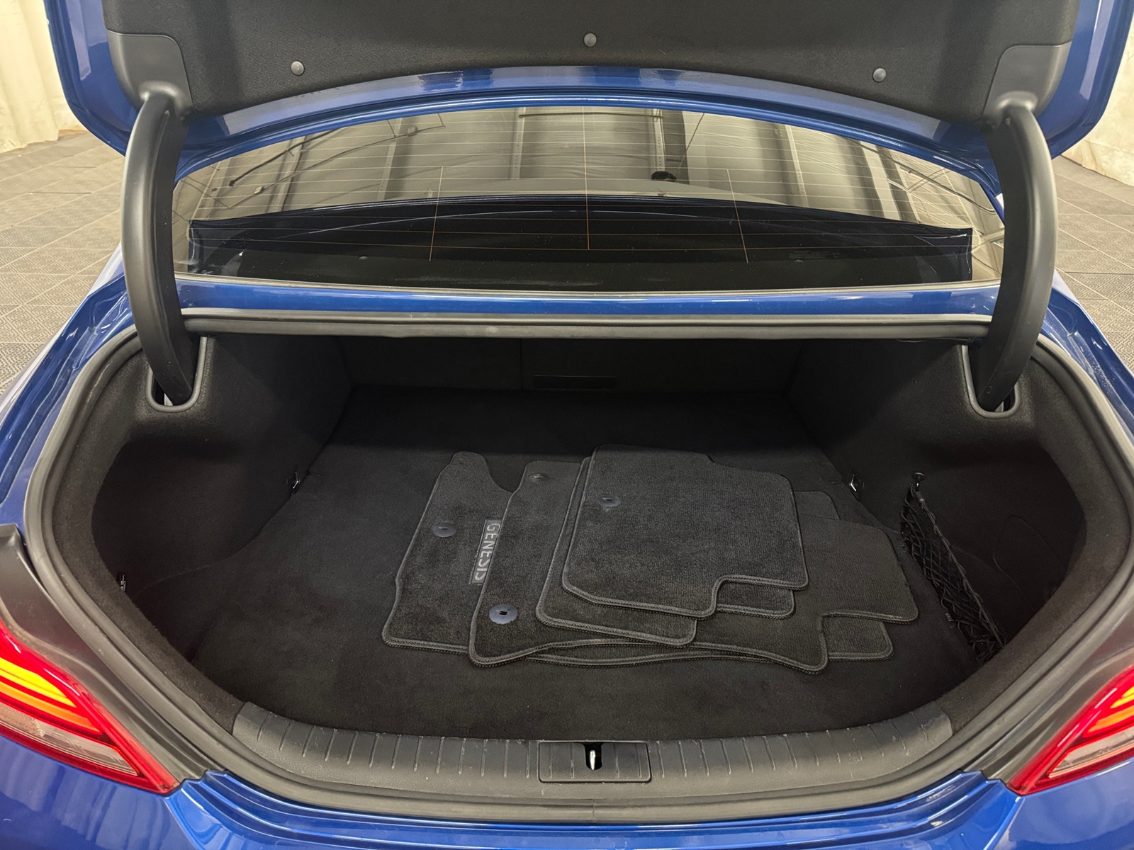 Thumbnail: 2021 Genesis G70 - 6