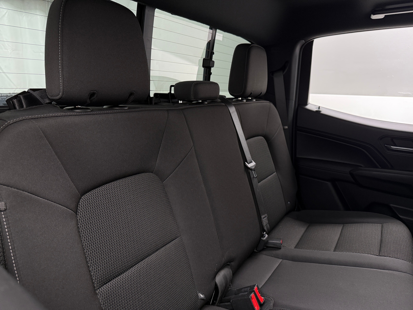 Thumbnail: 2023 Chevrolet Colorado - 6