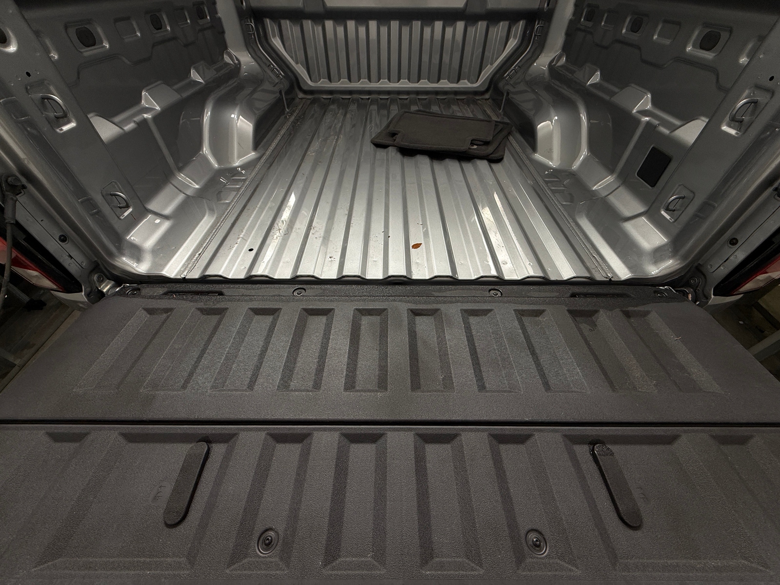 Thumbnail: 2023 Chevrolet Colorado - 7