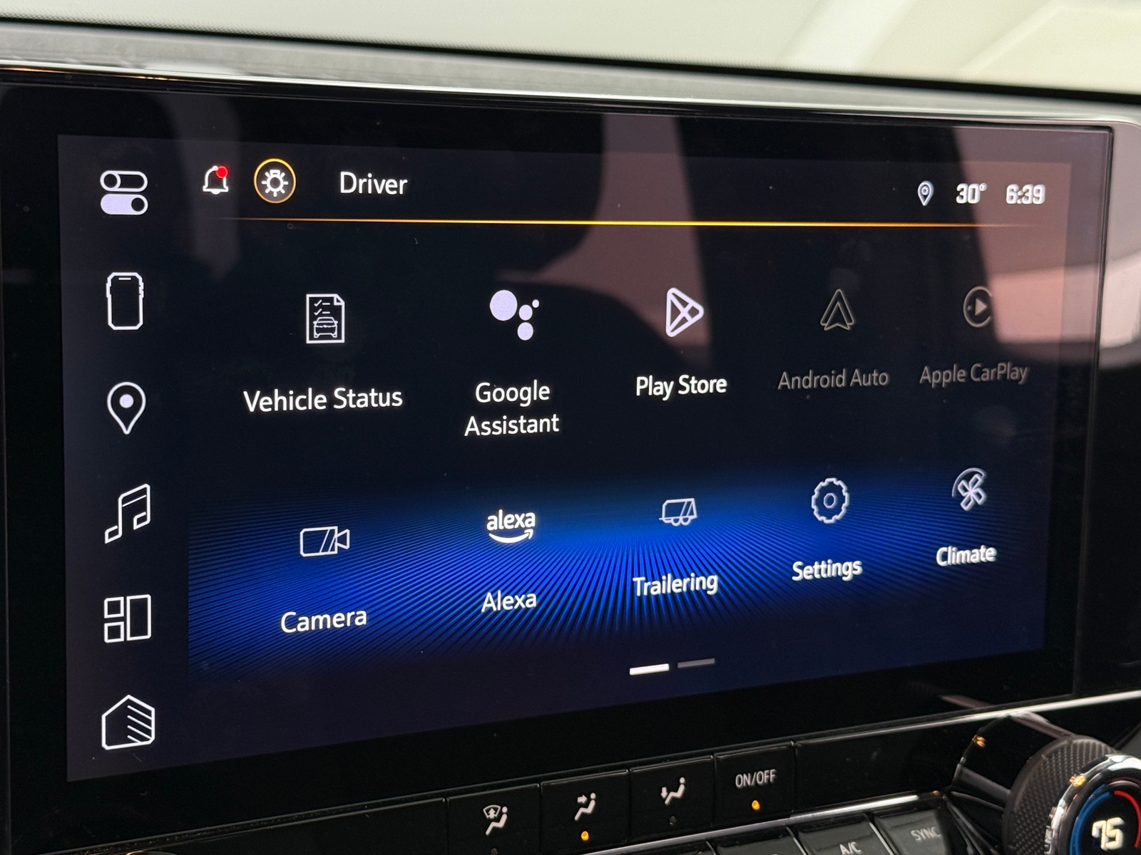 Thumbnail: 2023 Chevrolet Colorado - 4