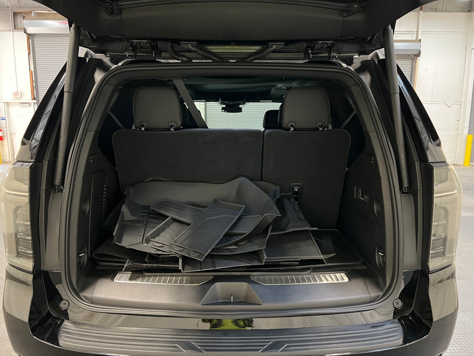 Thumbnail: 2025 Chevrolet Tahoe - 6