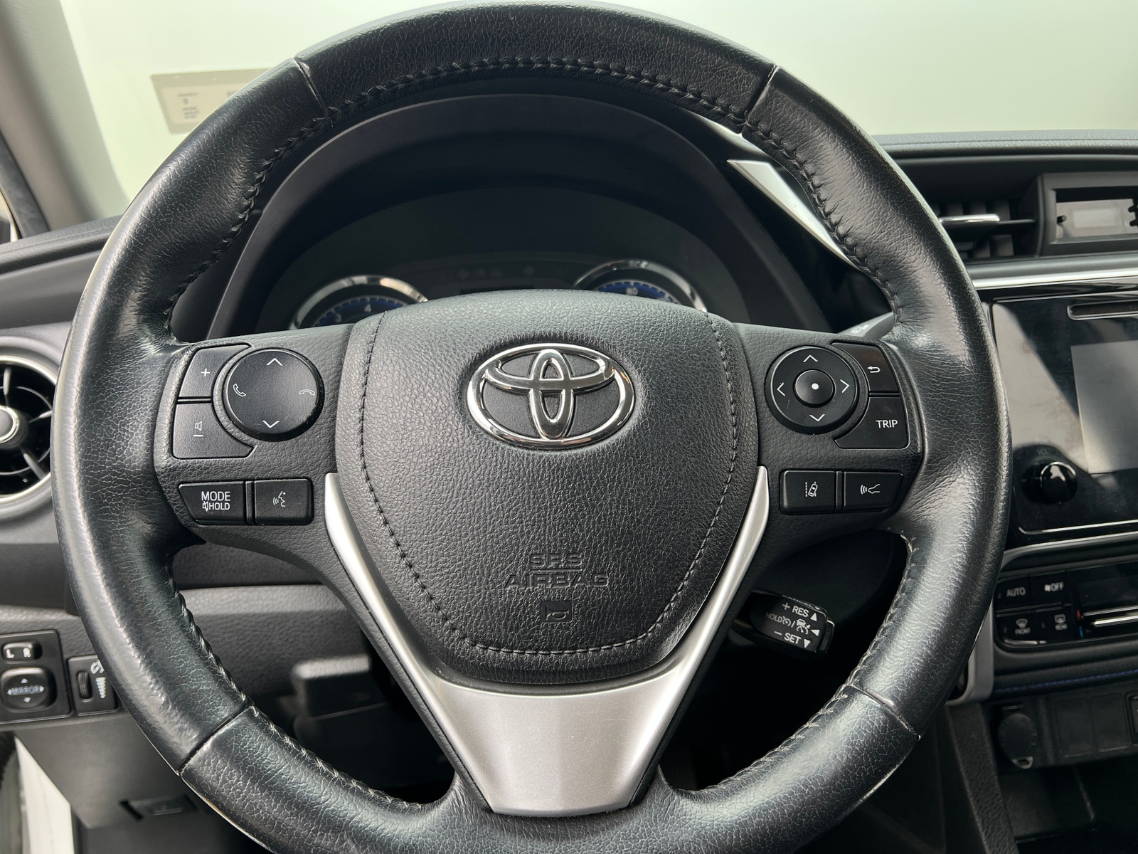 Thumbnail: 2019 Toyota Corolla - 5