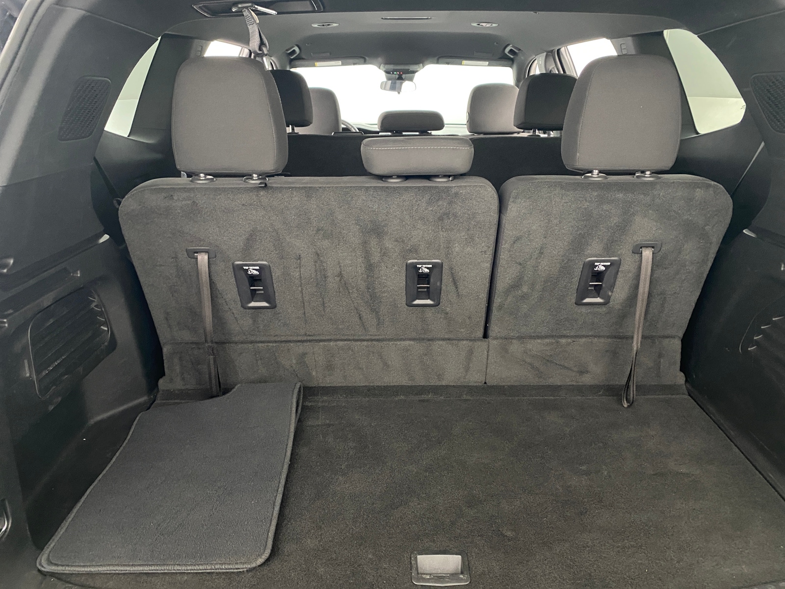 Thumbnail: 2025 GMC Acadia - 7