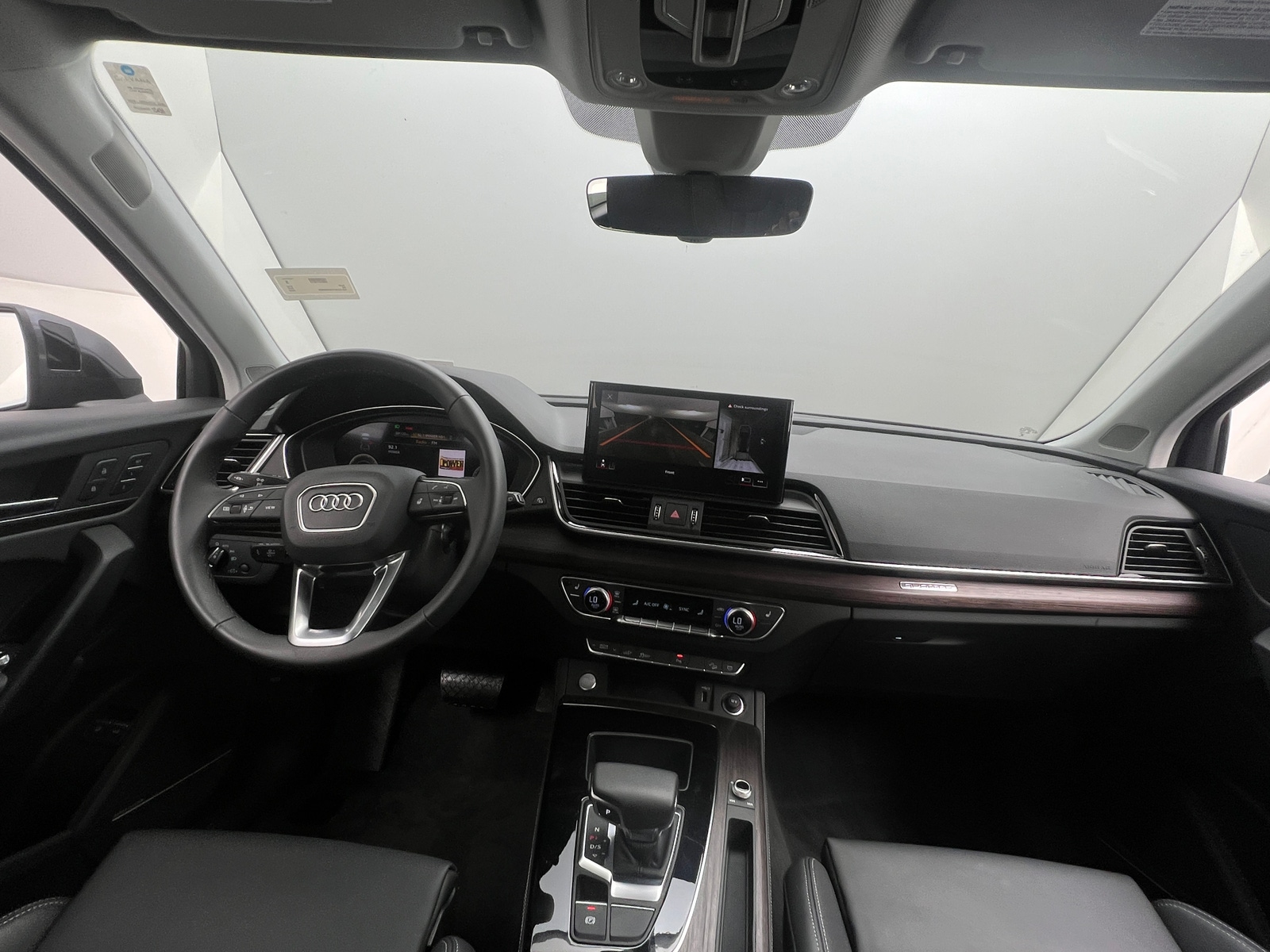 Thumbnail: 2025 Audi Q5 - 2