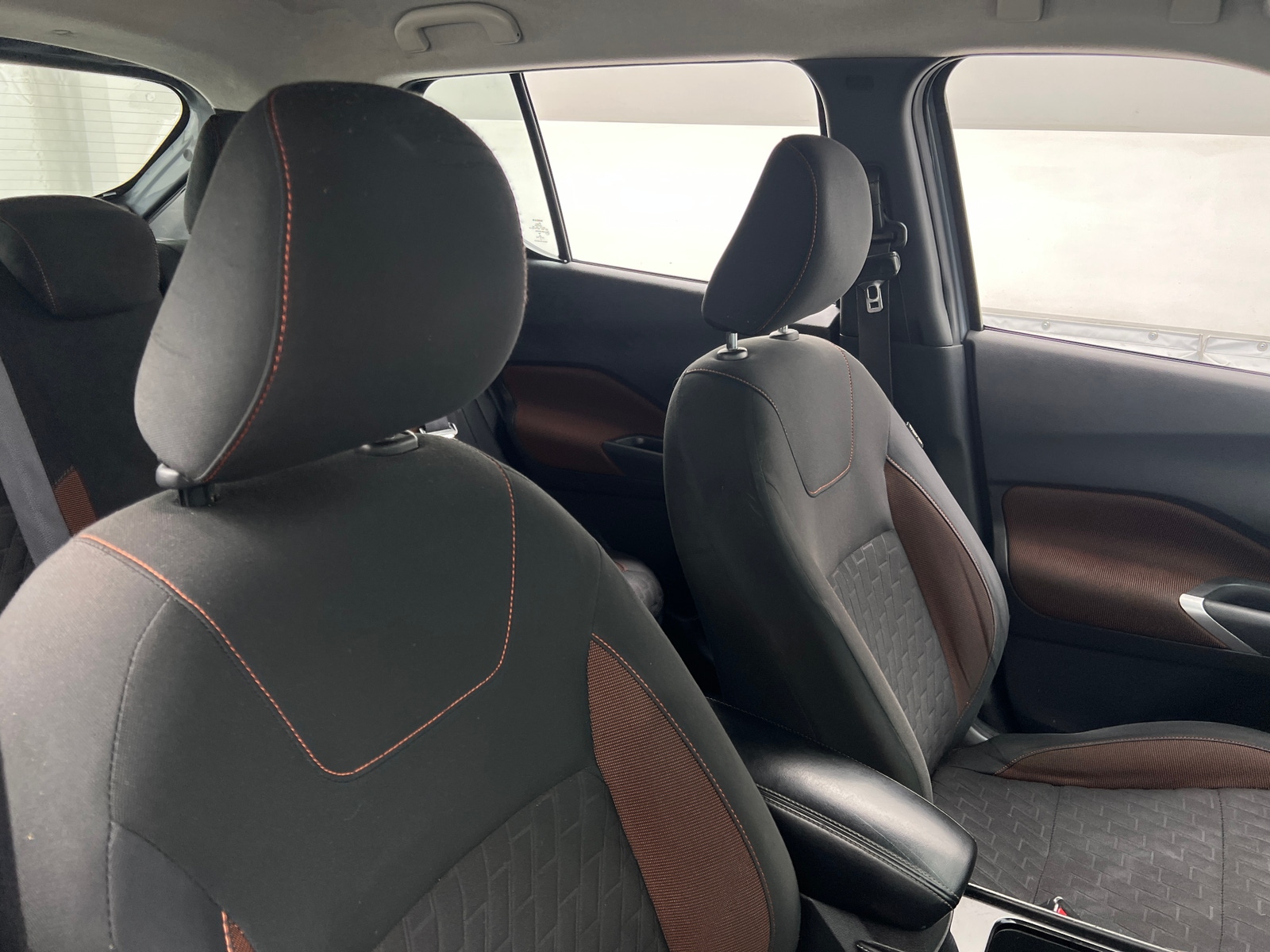 Thumbnail: 2021 Nissan Kicks - 2