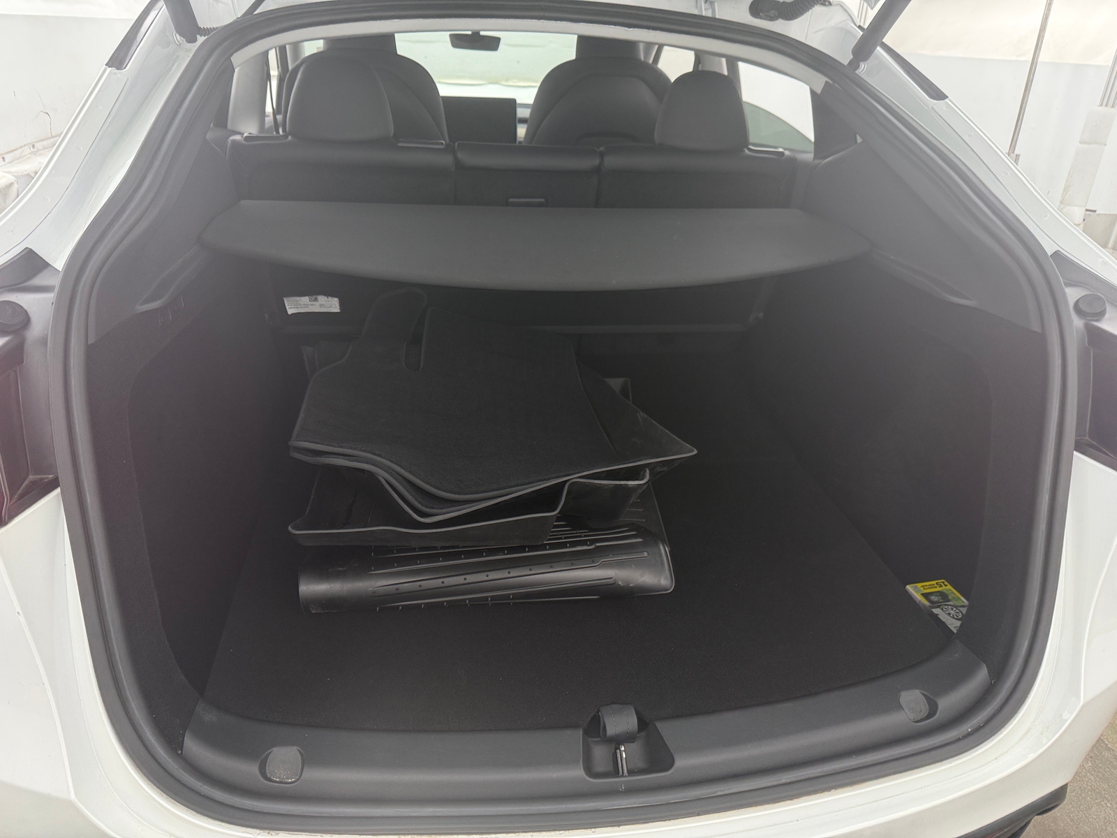 Thumbnail: 2023 Tesla Model Y - 6