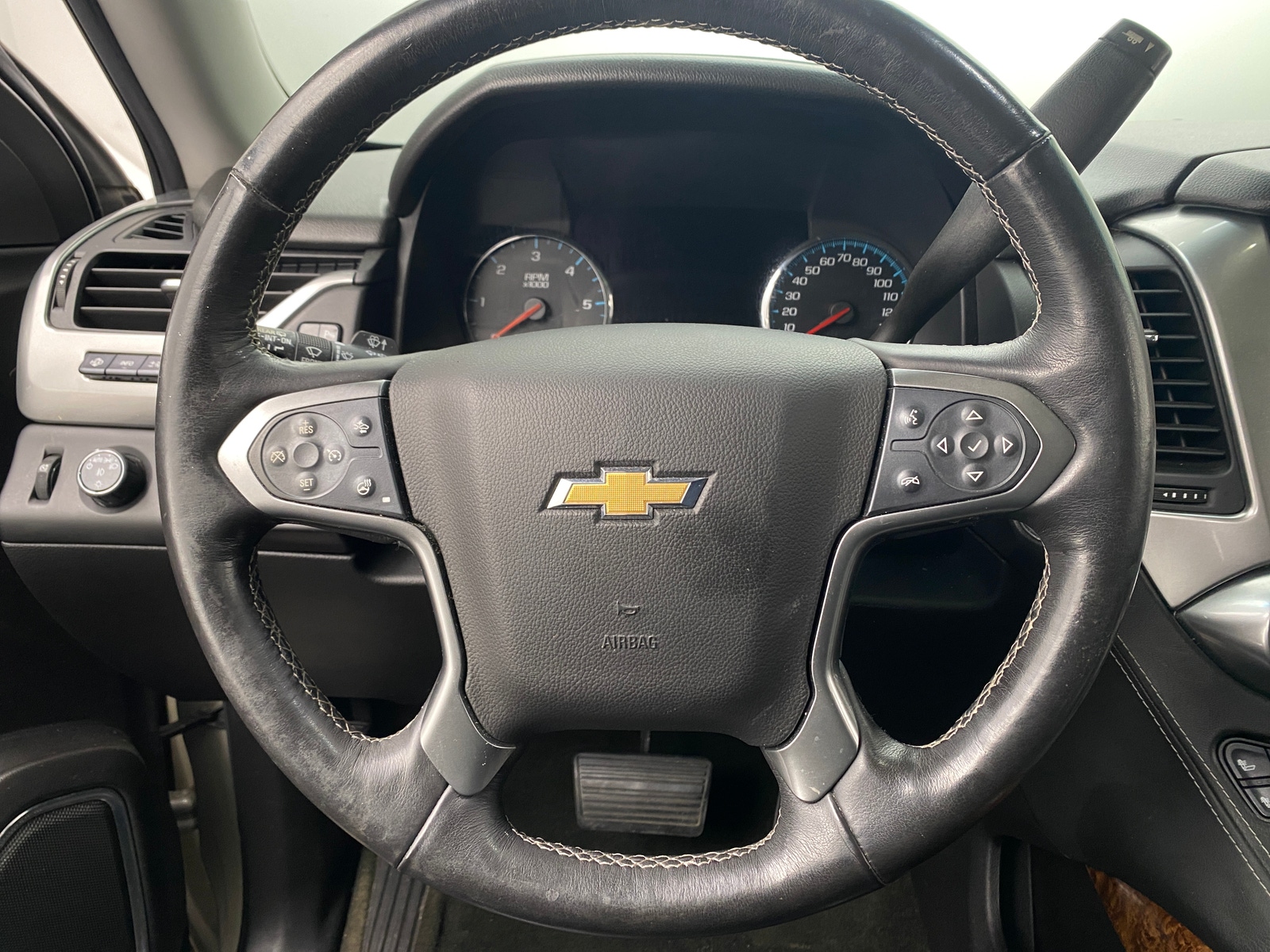 Thumbnail: 2016 Chevrolet Tahoe - 4