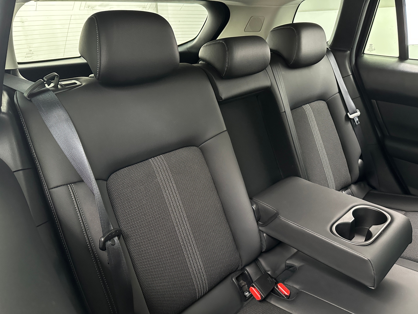 Thumbnail: 2025 Mazda CX-50 - 5