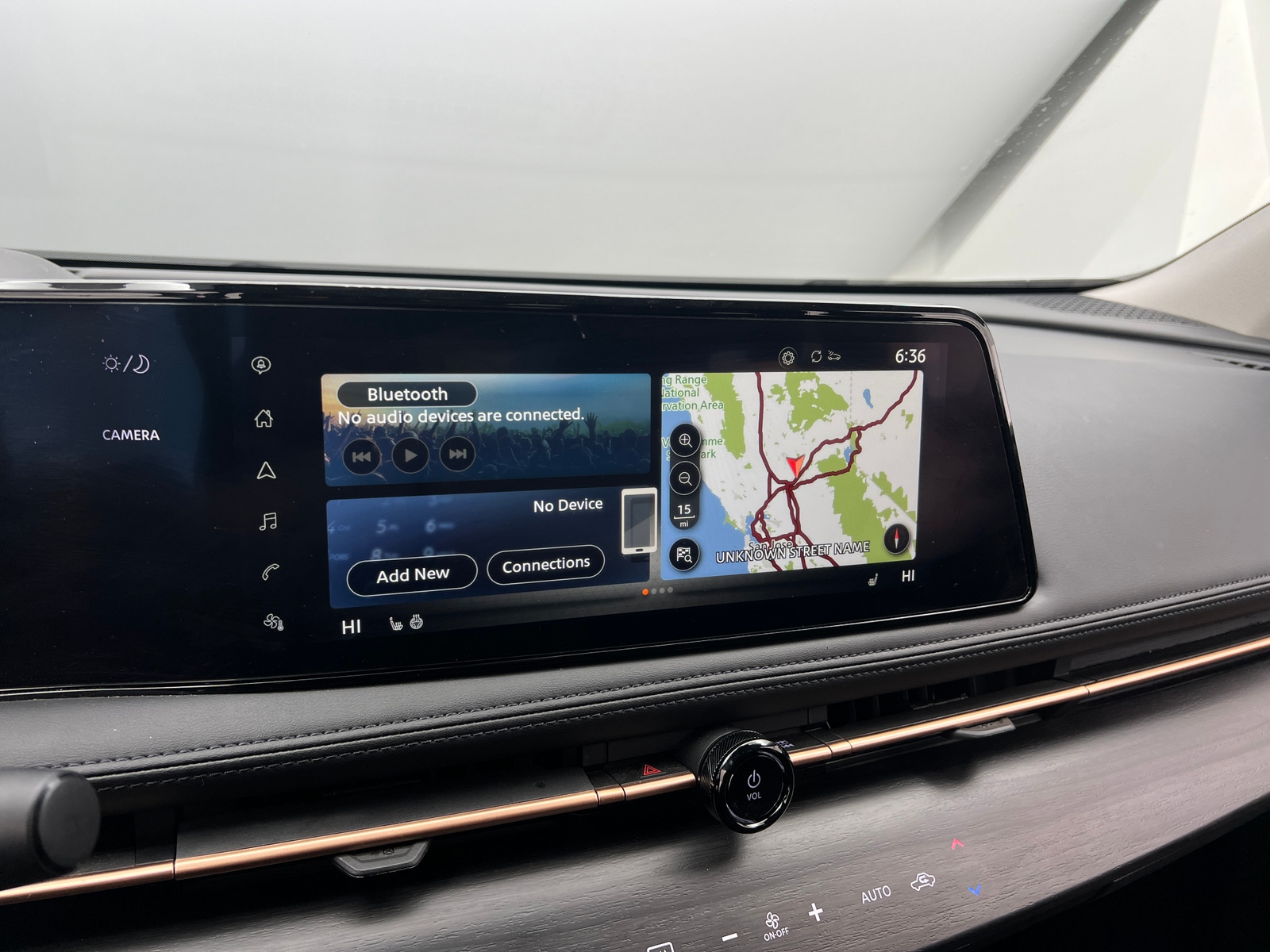 Thumbnail: 2023 Nissan Ariya - 3