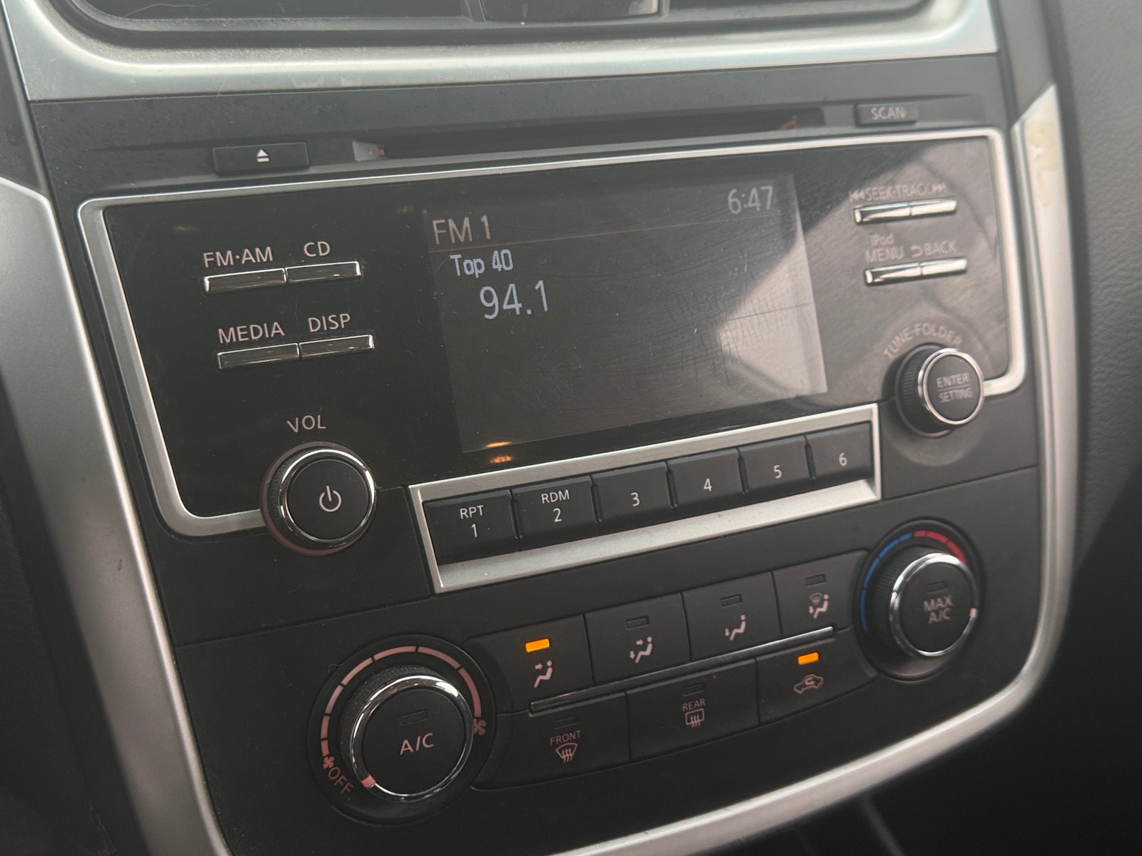 Thumbnail: 2018 Nissan Altima - 4