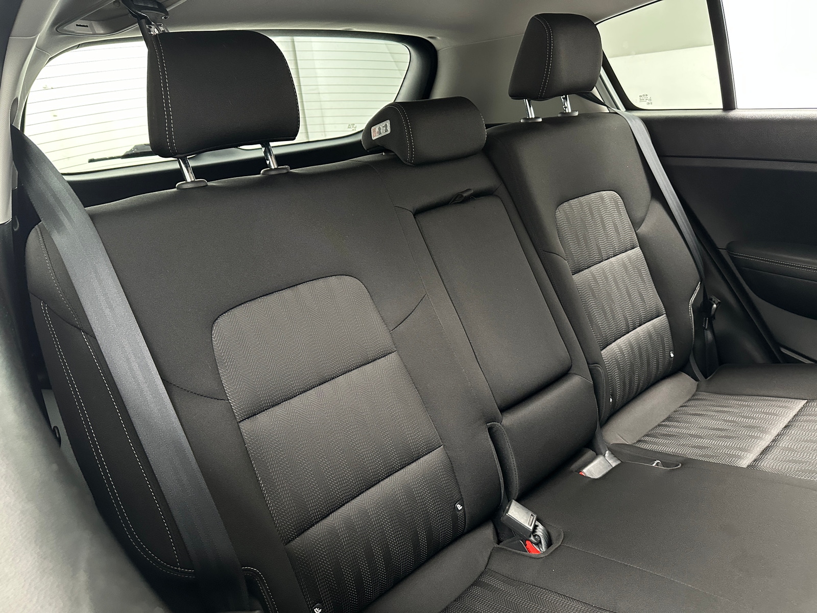 Thumbnail: 2017 Kia Sportage - 6