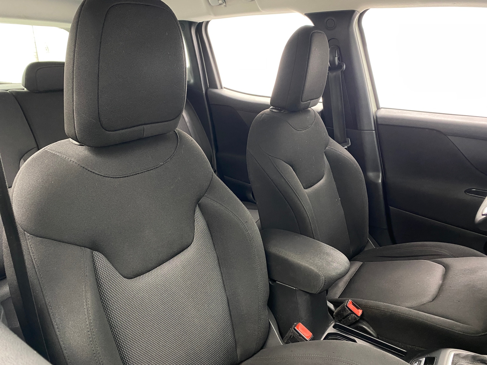 Thumbnail: 2018 Jeep Renegade - 2