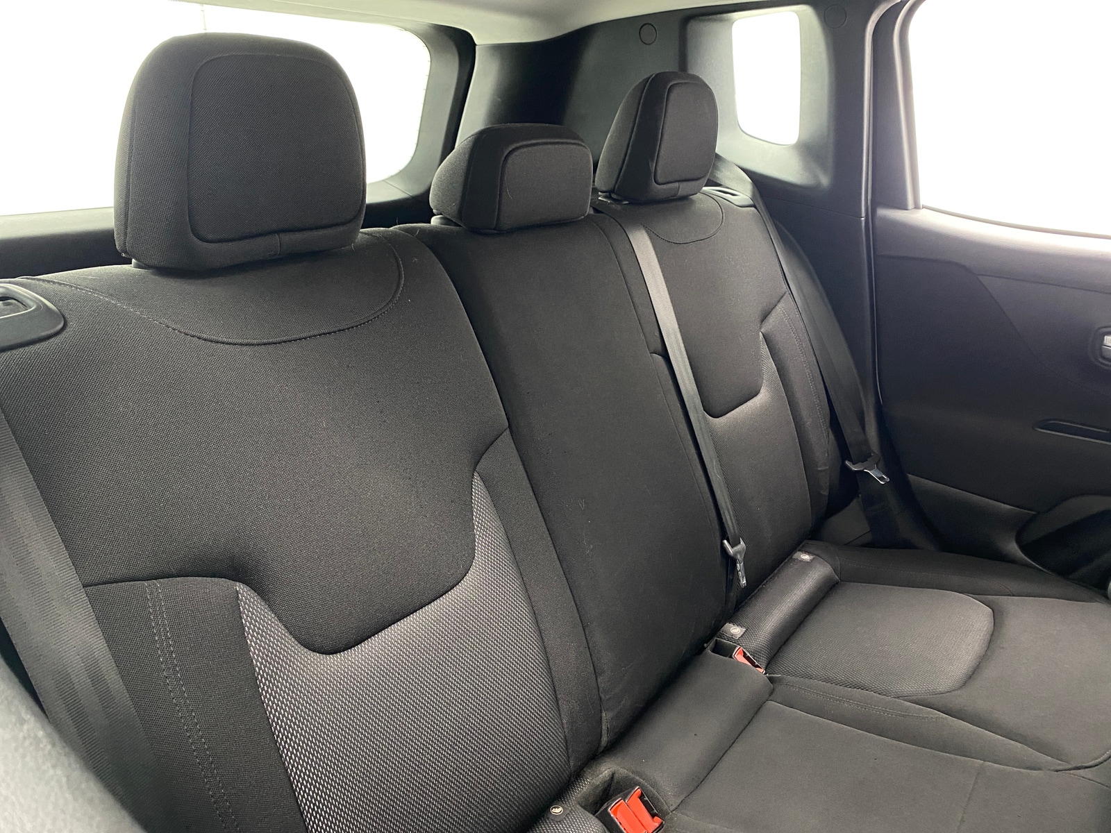 Thumbnail: 2018 Jeep Renegade - 6