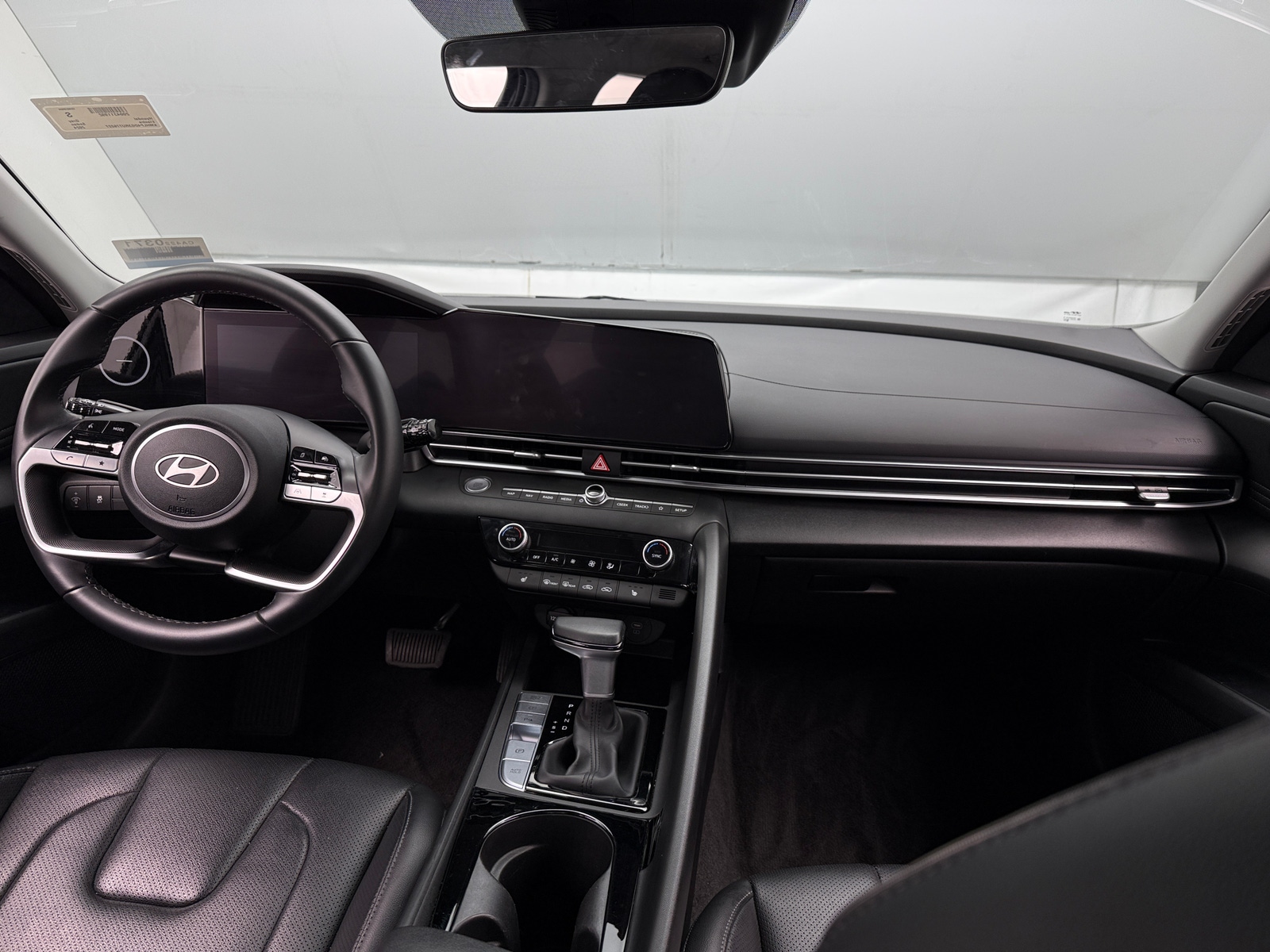 Thumbnail: 2024 Hyundai Elantra - 2