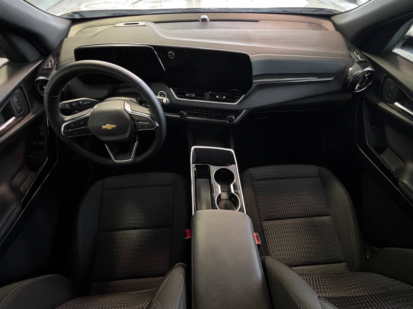 Thumbnail: 2025 Chevrolet Equinox - 3