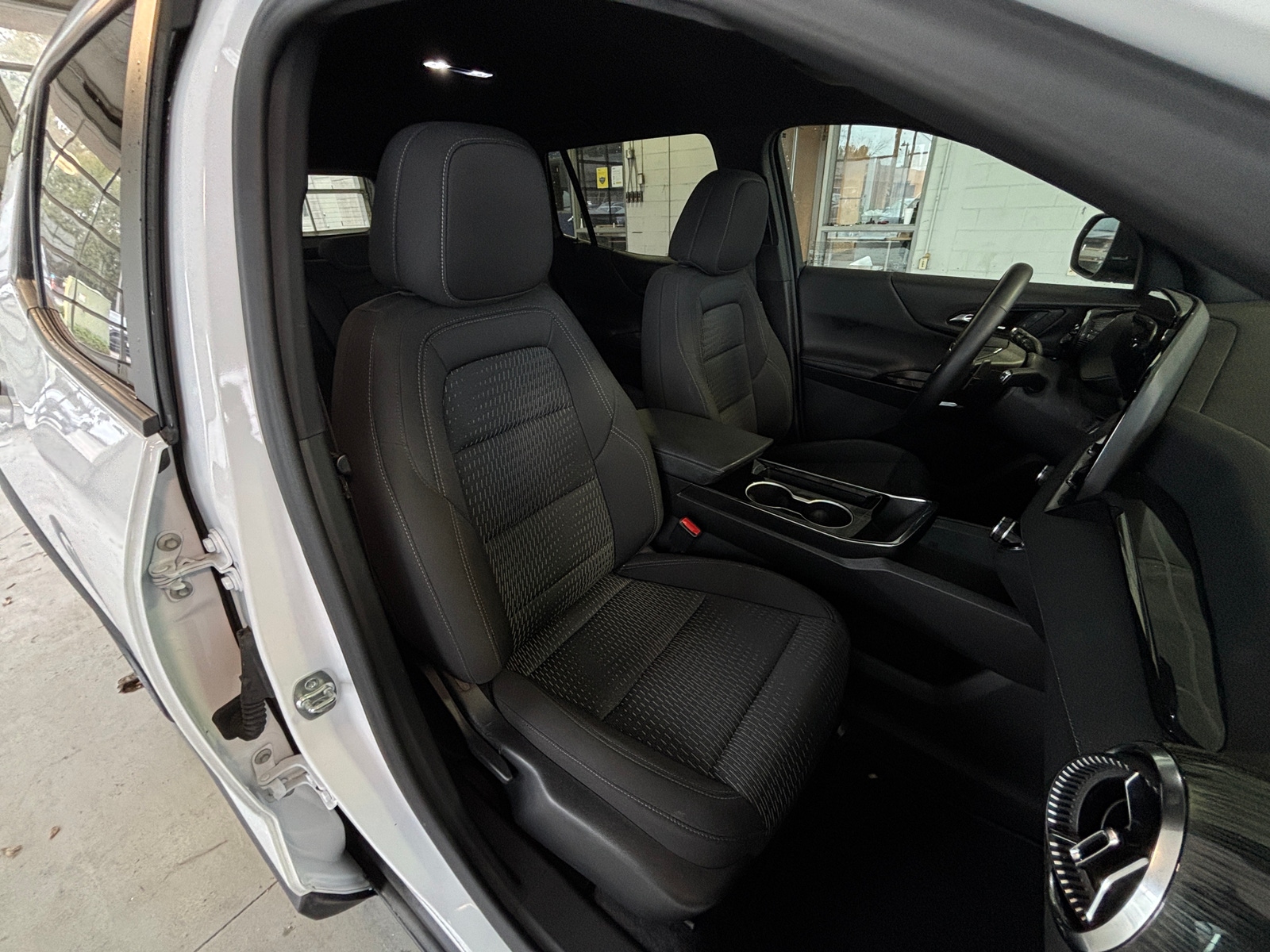 Thumbnail: 2025 Chevrolet Equinox - 2