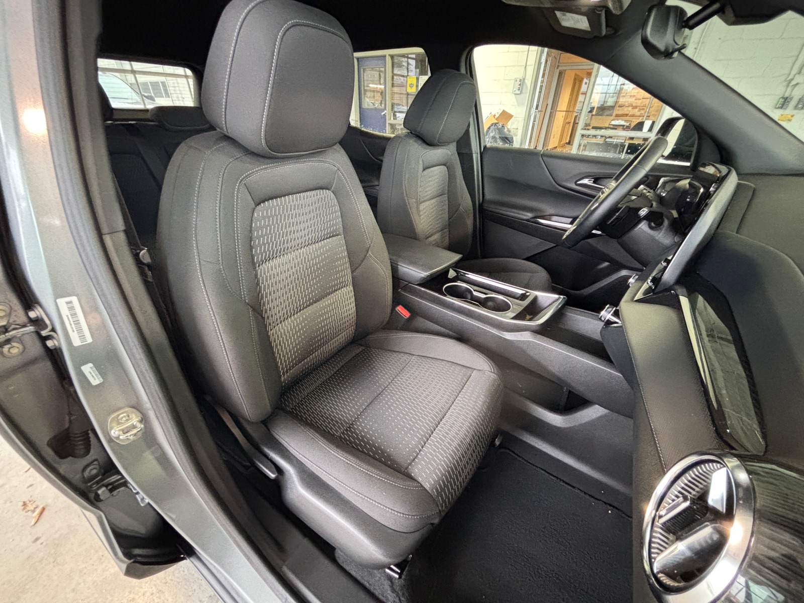 Thumbnail: 2025 Chevrolet Equinox - 2