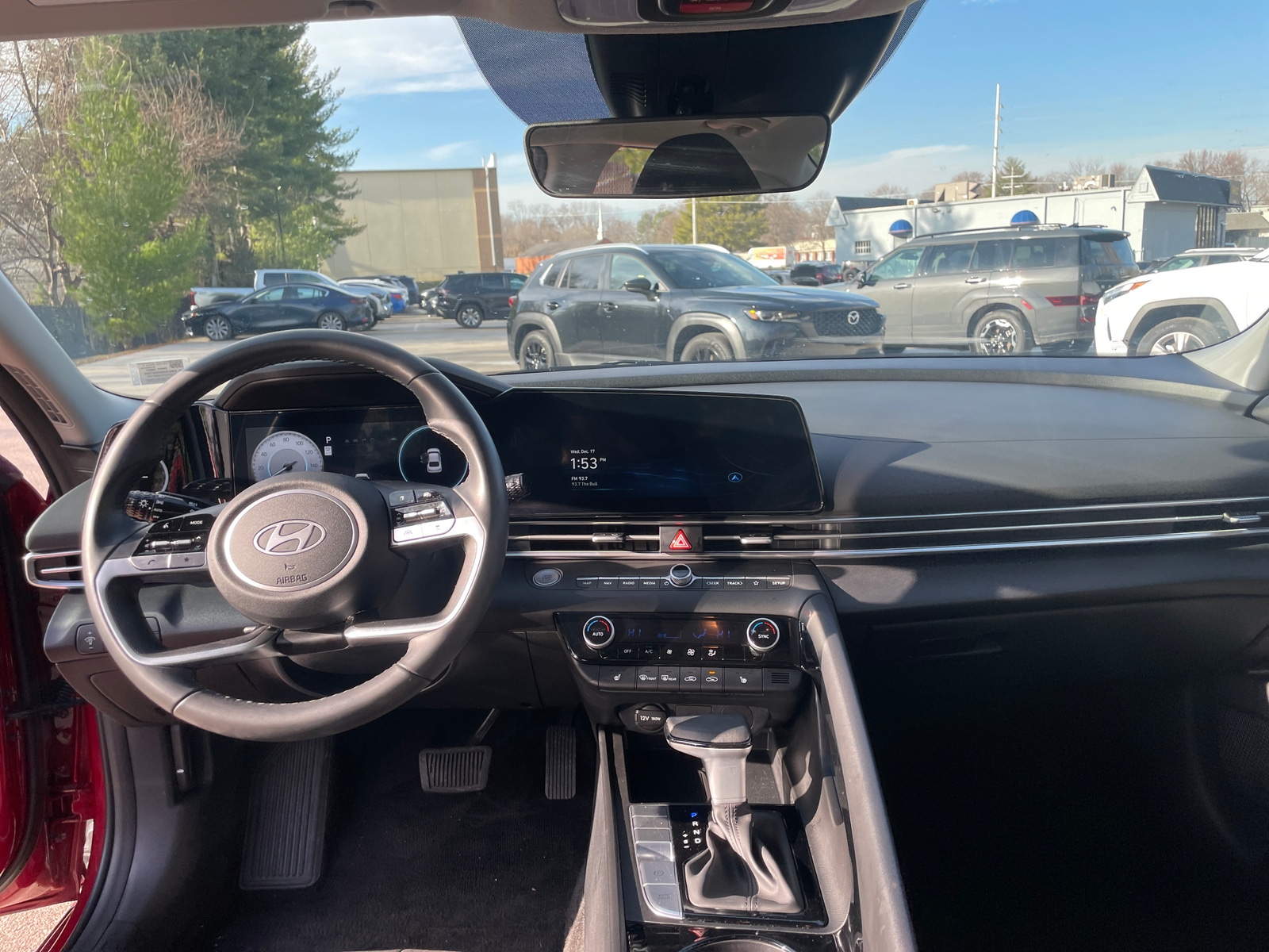 Thumbnail: 2025 Hyundai Elantra - 3