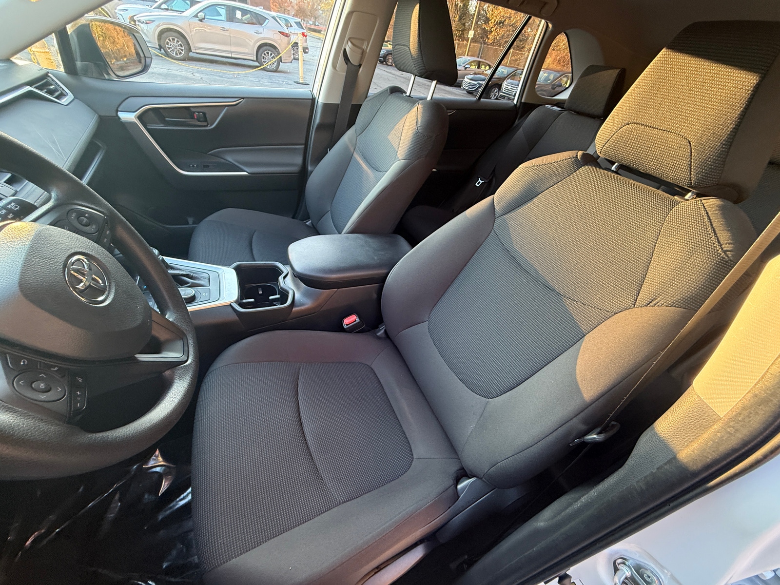 Thumbnail: 2025 Toyota RAV4 - 2