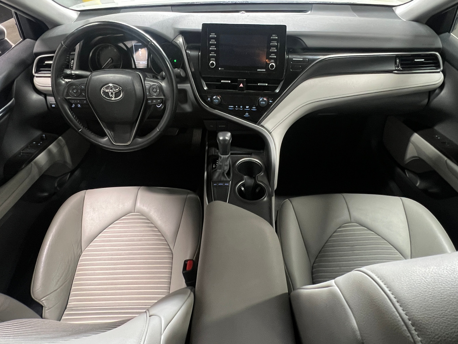 Thumbnail: 2022 Toyota Camry - 2