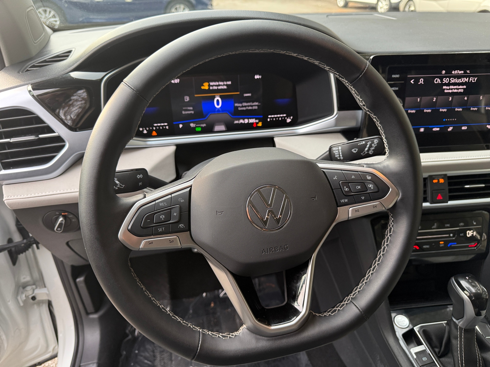 Thumbnail: 2025 Volkswagen Taos - 5