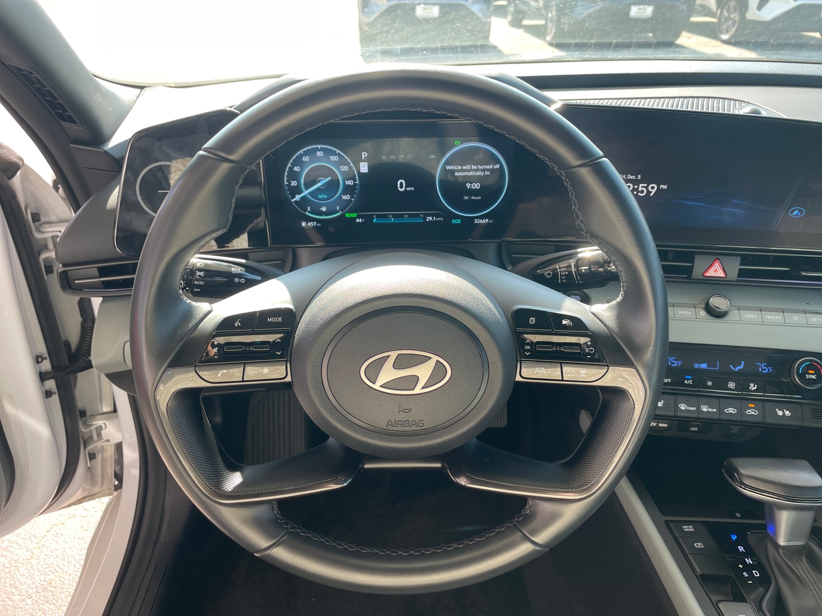 Thumbnail: 2025 Hyundai Elantra - 5