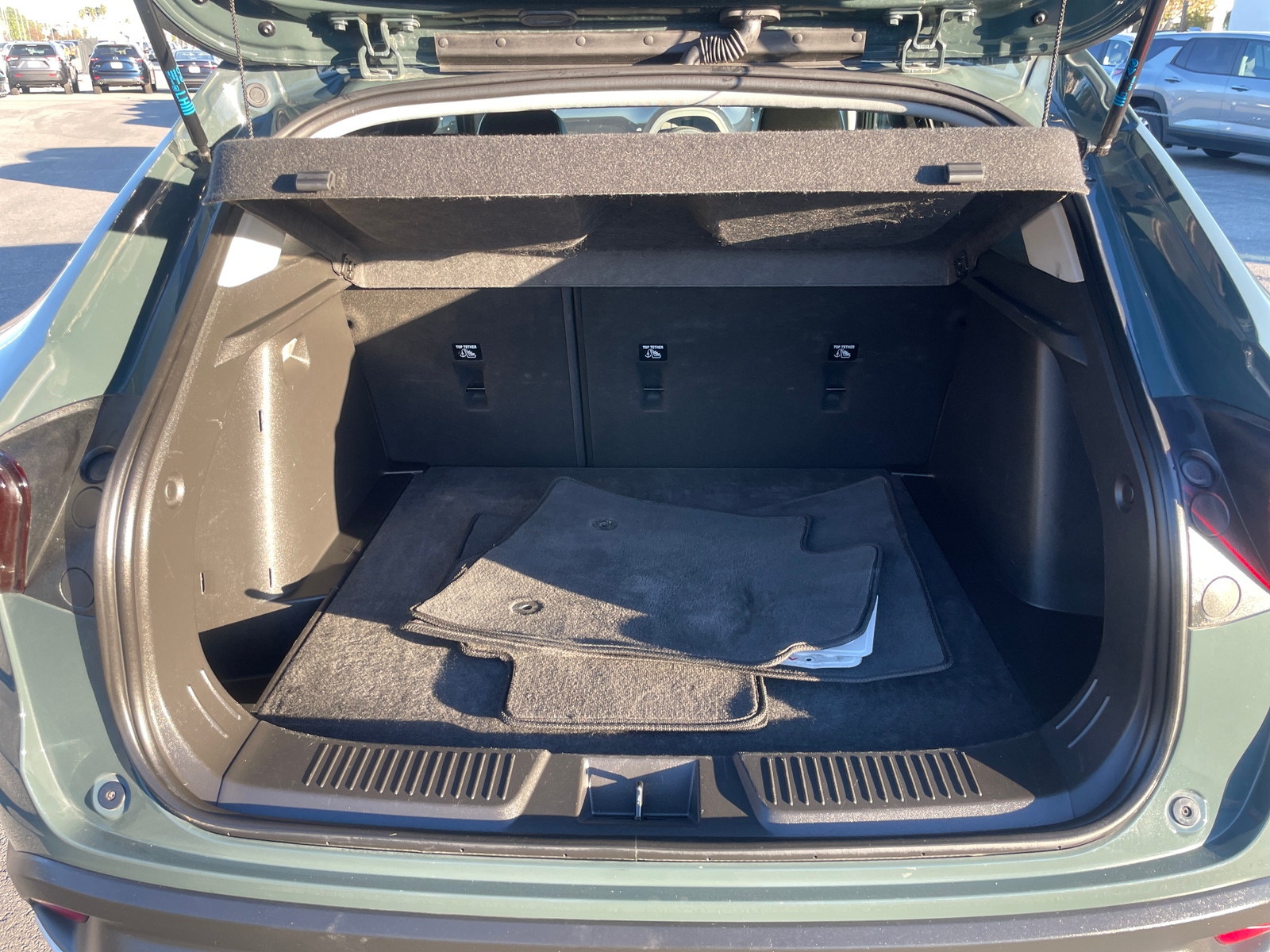 Thumbnail: 2025 Chevrolet Trax - 6