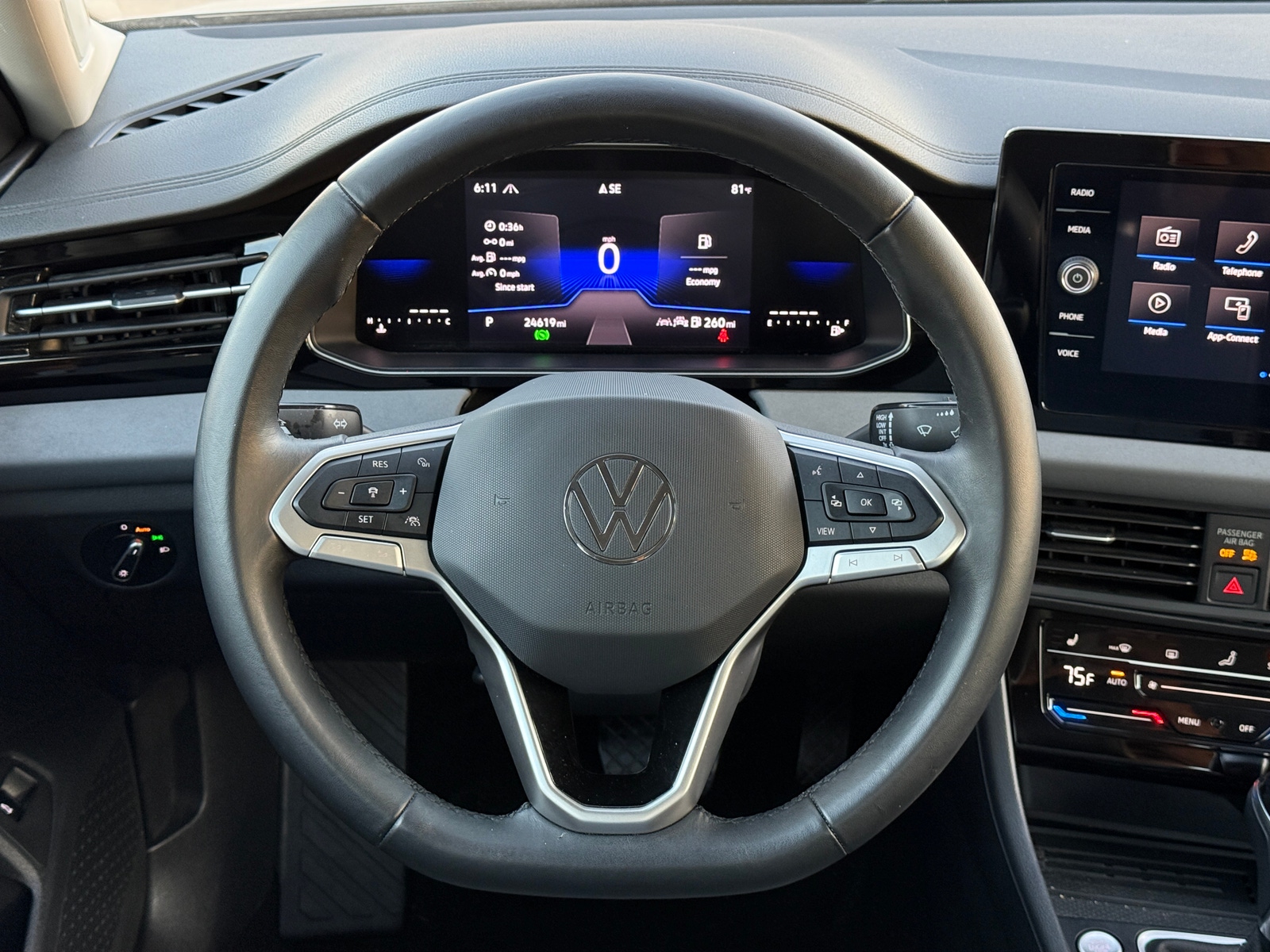 Thumbnail: 2025 Volkswagen Jetta - 5