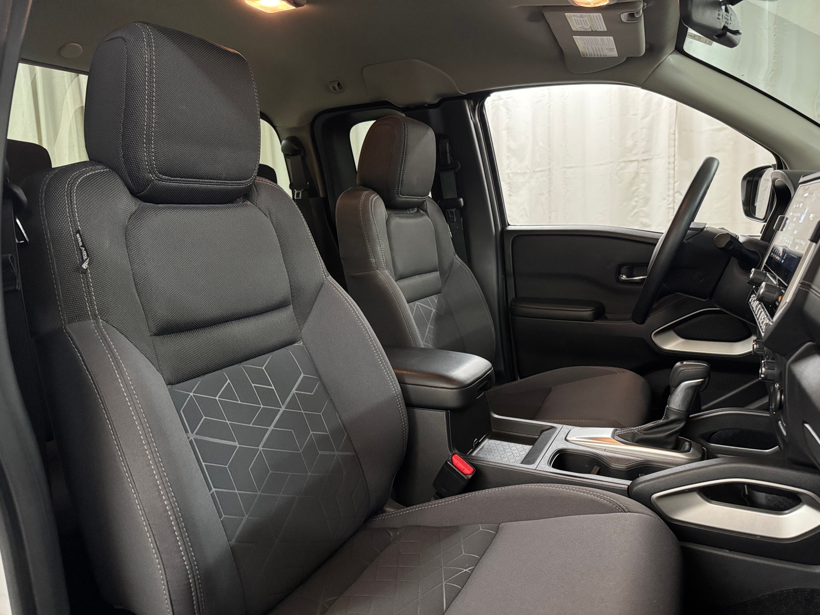 Thumbnail: 2025 Nissan Frontier - 2