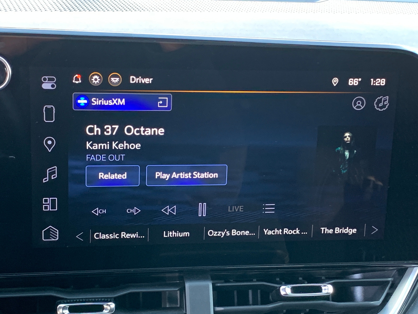 Thumbnail: 2025 Chevrolet Equinox - 4