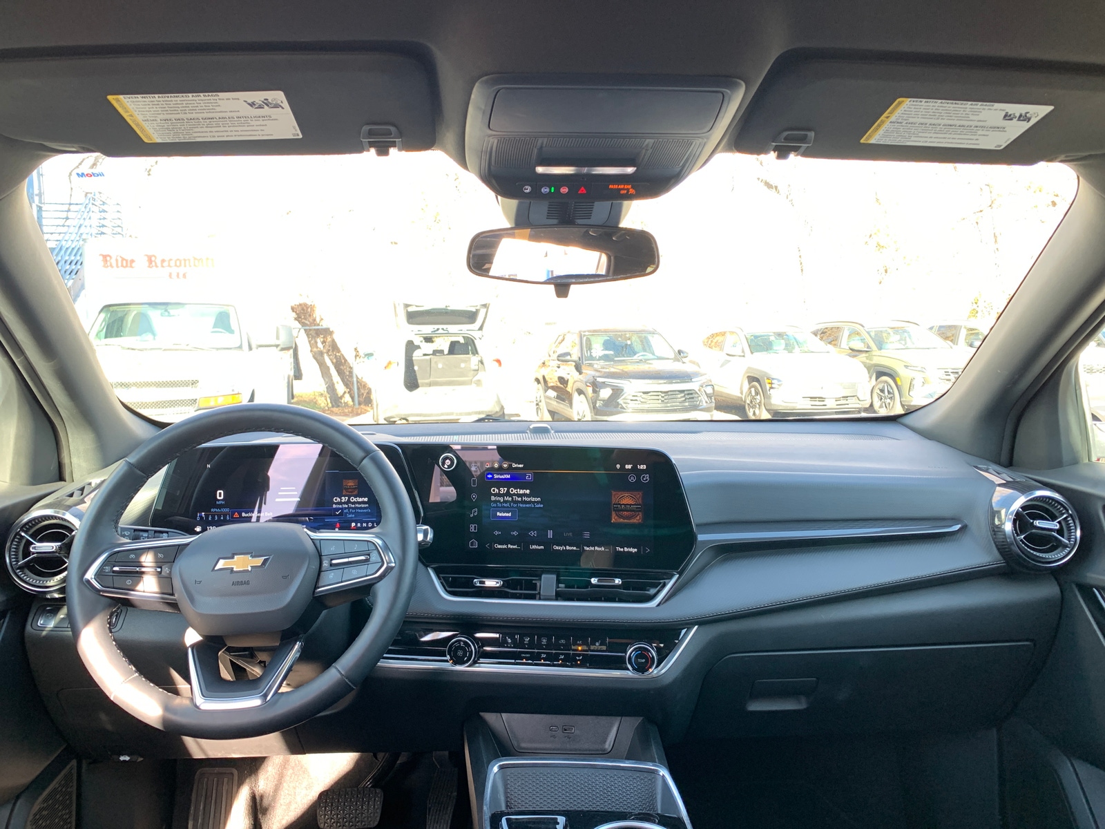 Thumbnail: 2025 Chevrolet Equinox - 3