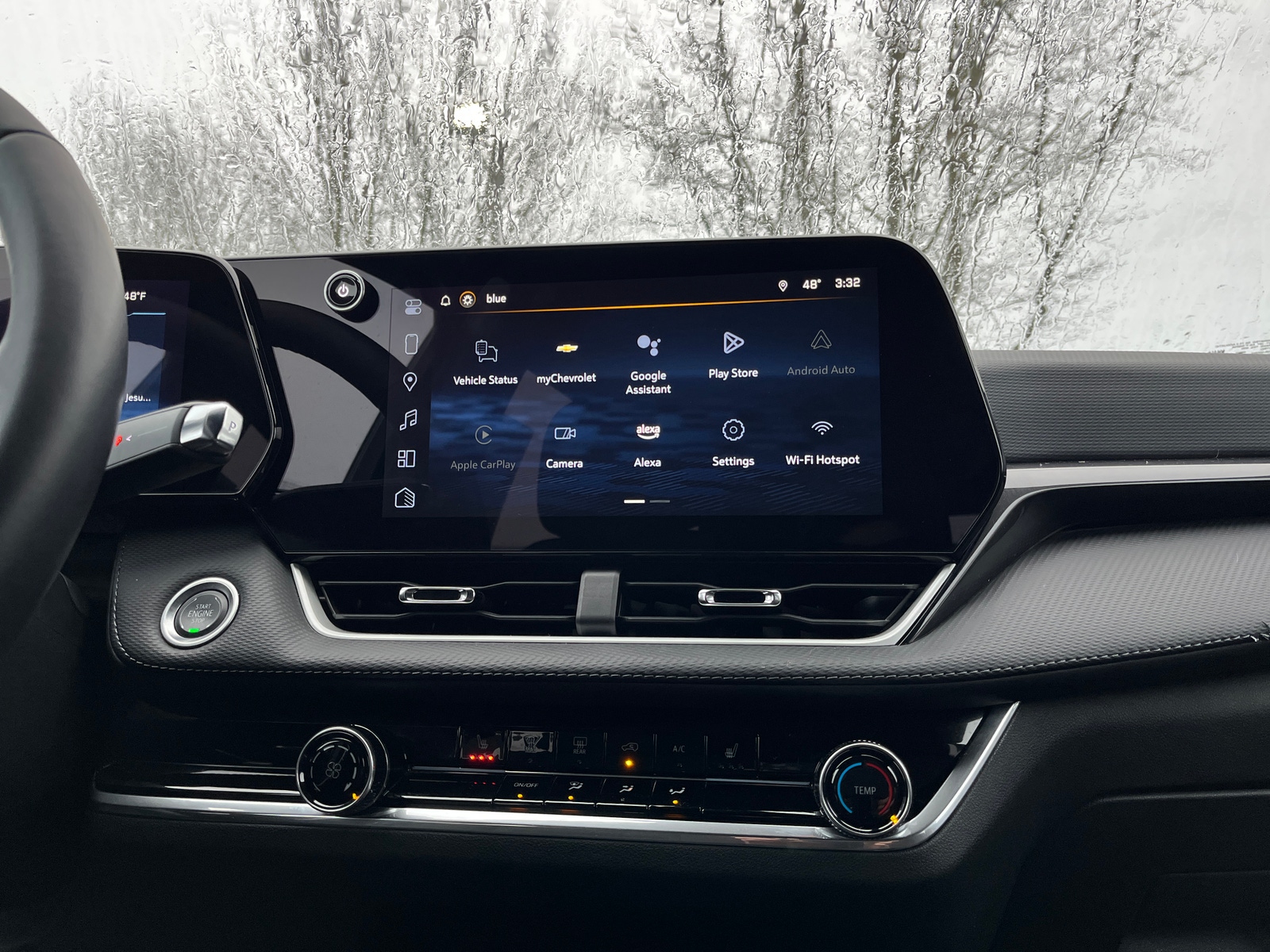 Thumbnail: 2025 Chevrolet Equinox - 4