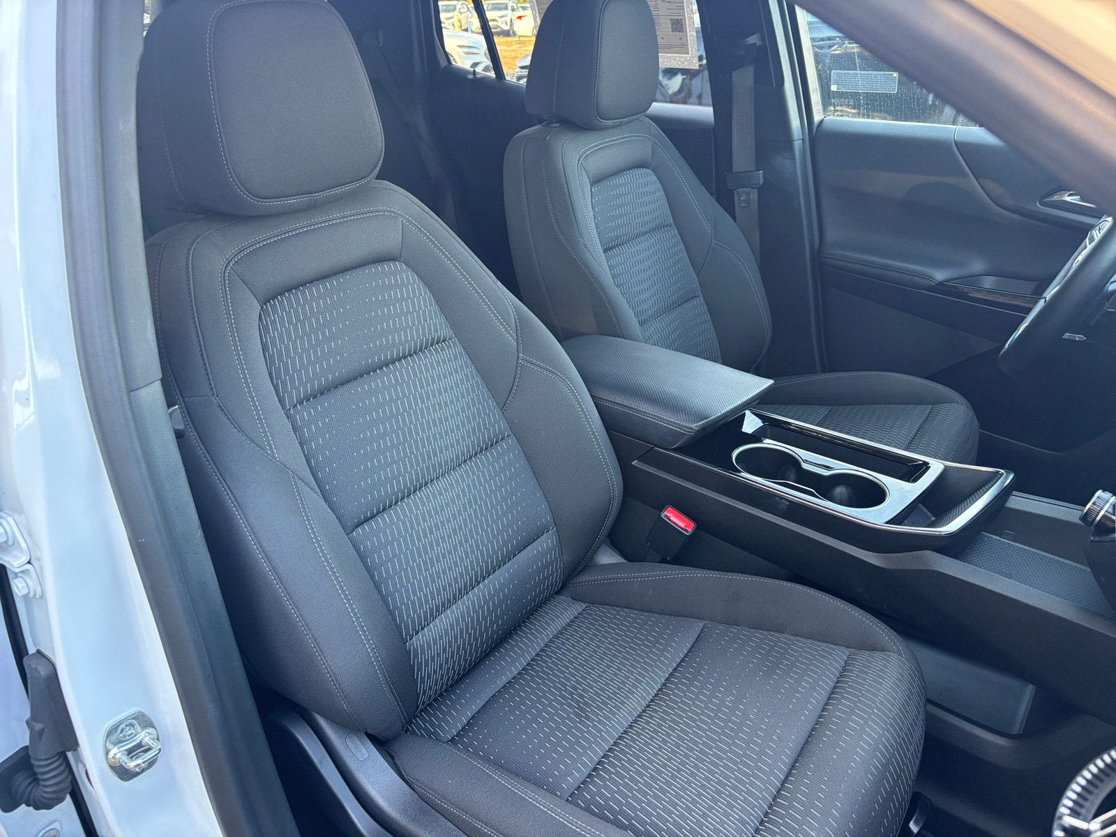 Thumbnail: 2025 Chevrolet Equinox - 2