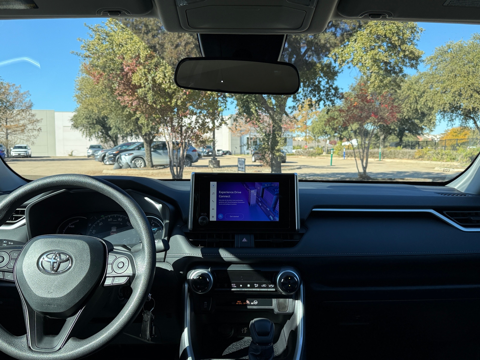 Thumbnail: 2025 Toyota RAV4 - 3